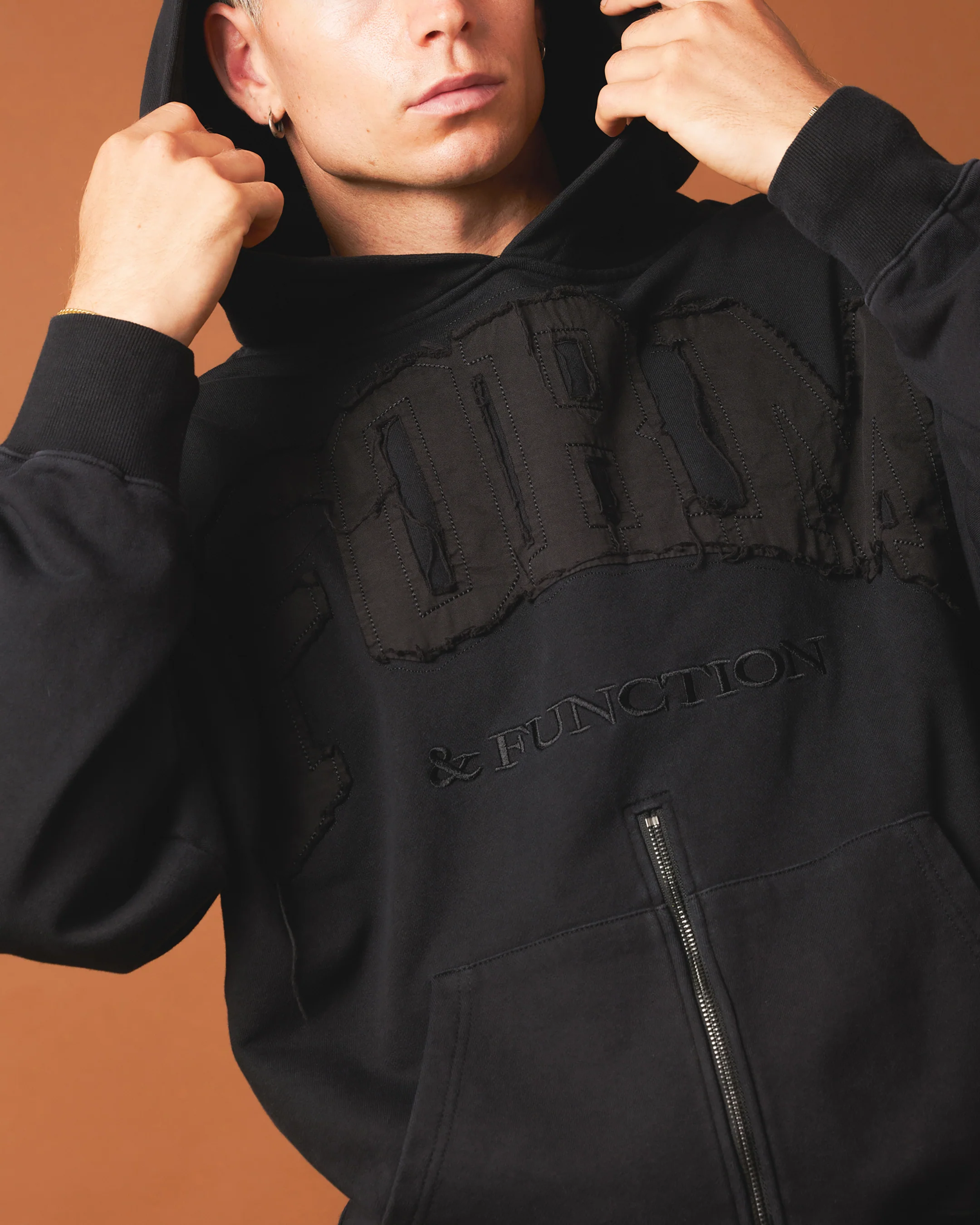 404 Bottom Zip Form Hoodie Black - Image 6