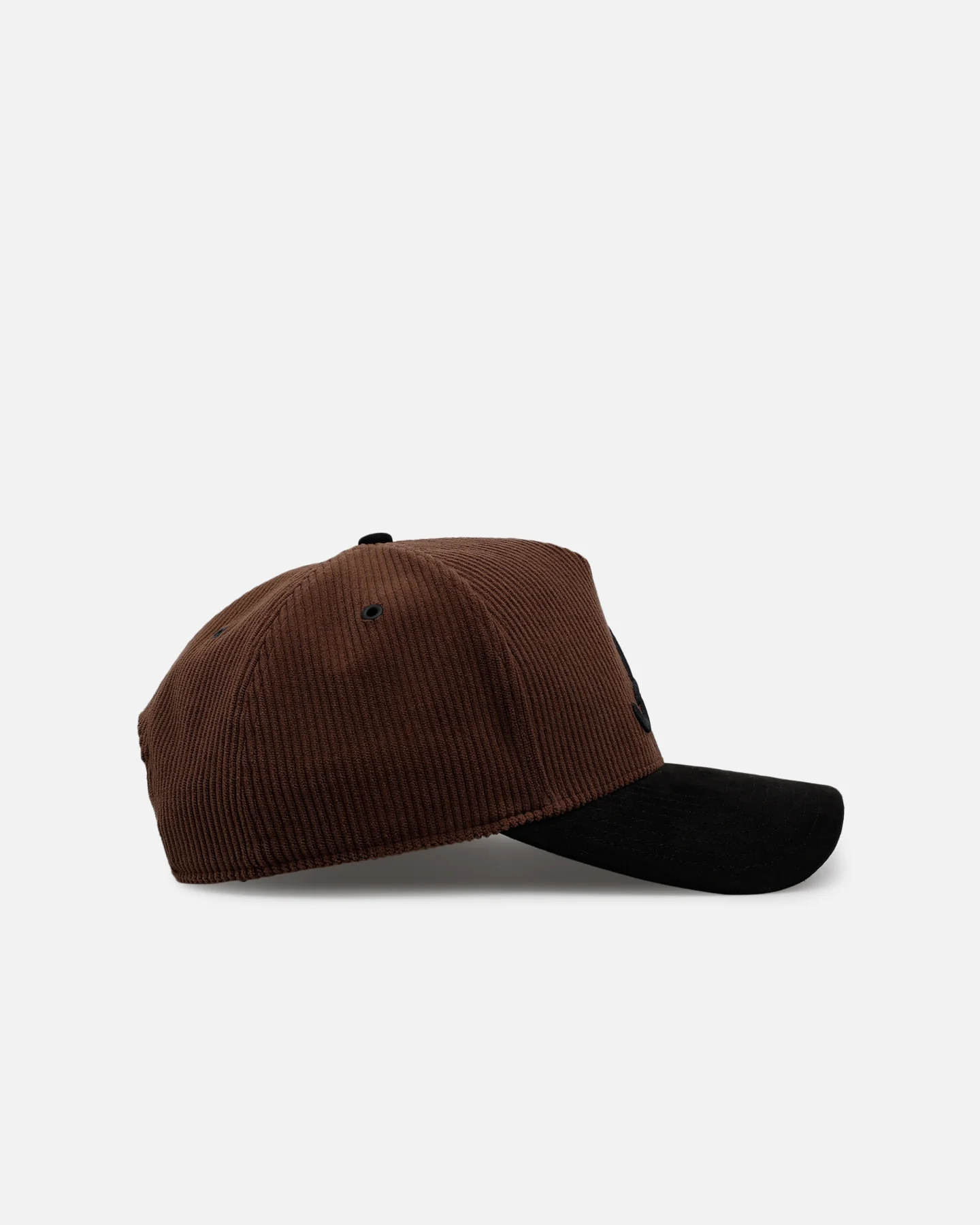 47 Brand Atlanta Braves 'Barren' Offside DT Corduroy Snapback Brown/Black - Image 3