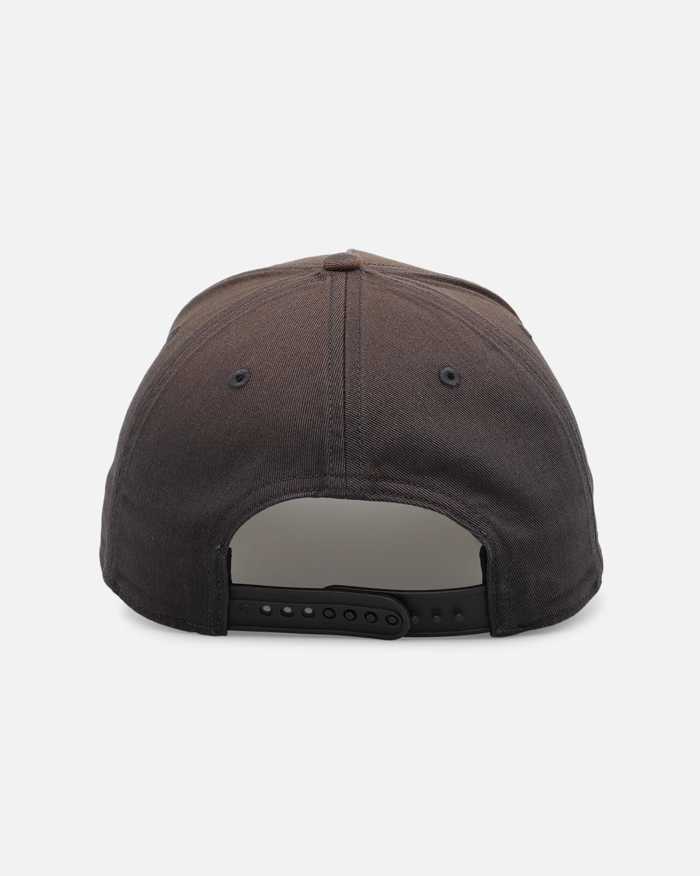 47 Brand New York Yankees 'Sun Fade' in 47 Offside Snapback Charcoal - Image 2