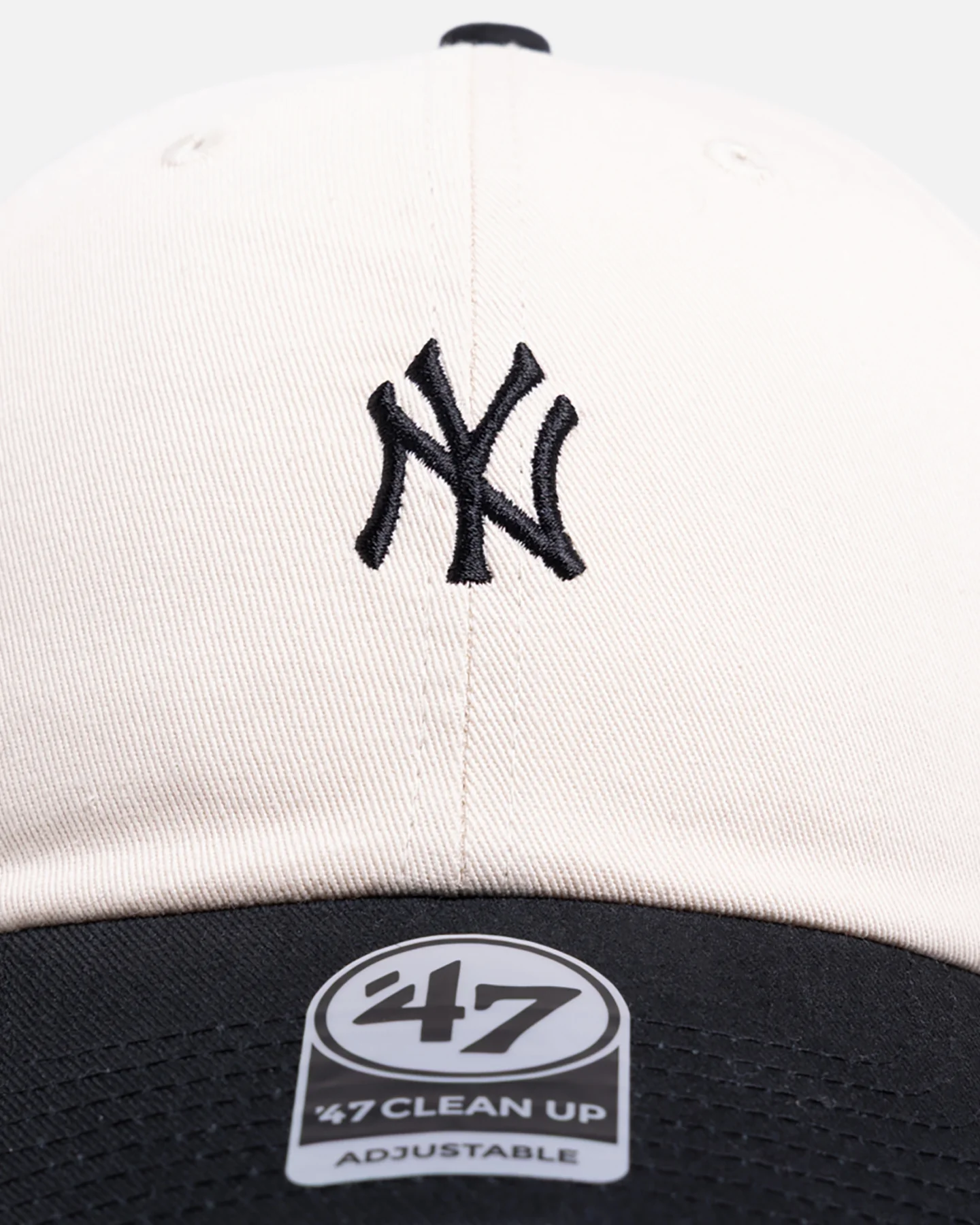 47 Brand New York Yankees 'Two Tone' 47 Clean Up Strapback White/Black - Image 5