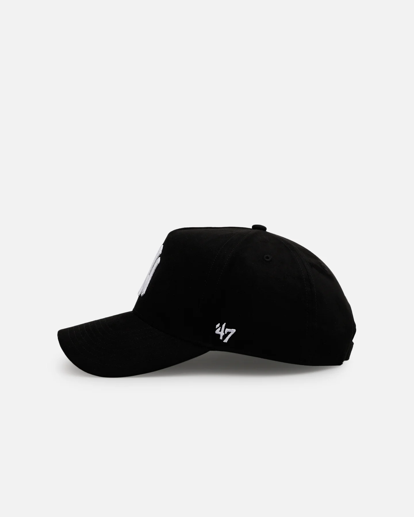 47 Brand New York Yankees 'Ultrasuede' 47 MVP Strapback Black/White - Image 5
