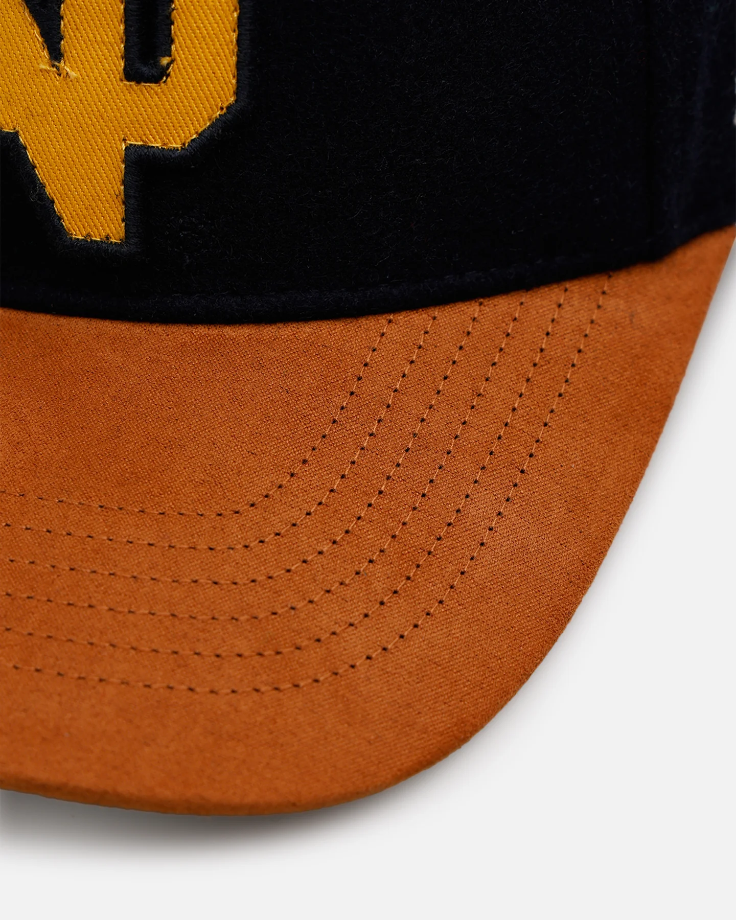 47 Brand Notre Dame Fighting Irish 'Golden Age' 47 Hitch Strapback Navy - Image 2