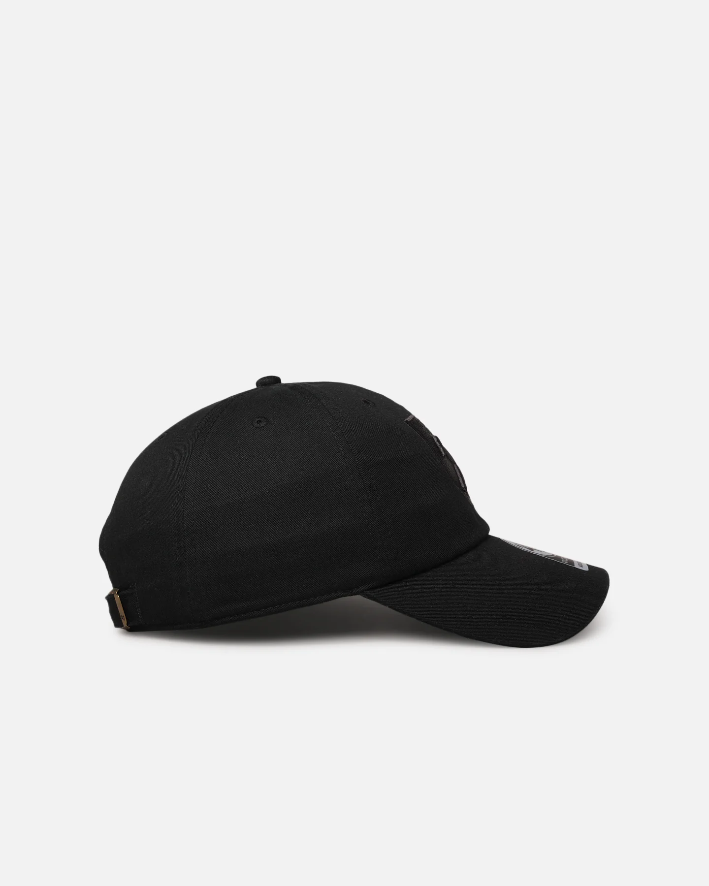 47 Brand West Ham 47 Clean Up Strapback Black/Black - Image 3