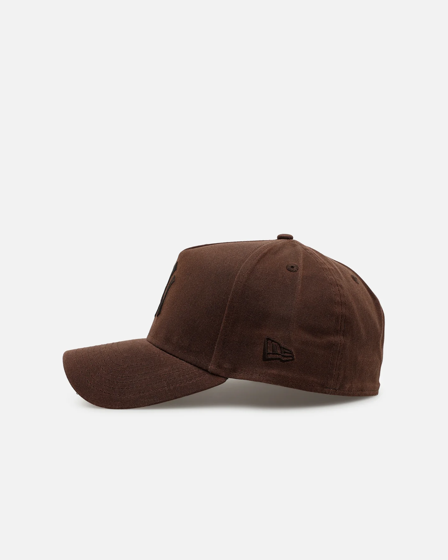 New Era New York Yankees 'Waxed Canvas QS' 59FORTY A-Frame Fitted Brown - Image 4