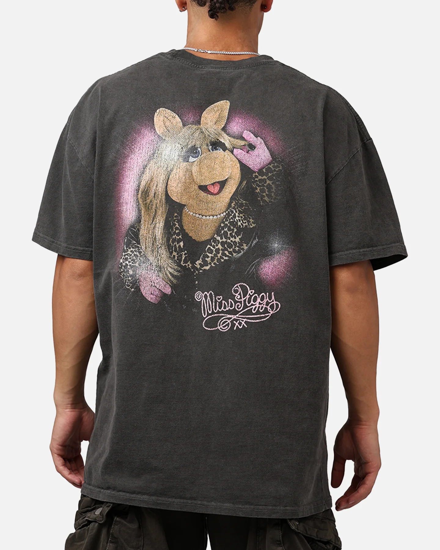 73Studio Disney The Muppets Miss Piggy Heavyweight T-Shirt Black Wash - Image 2
