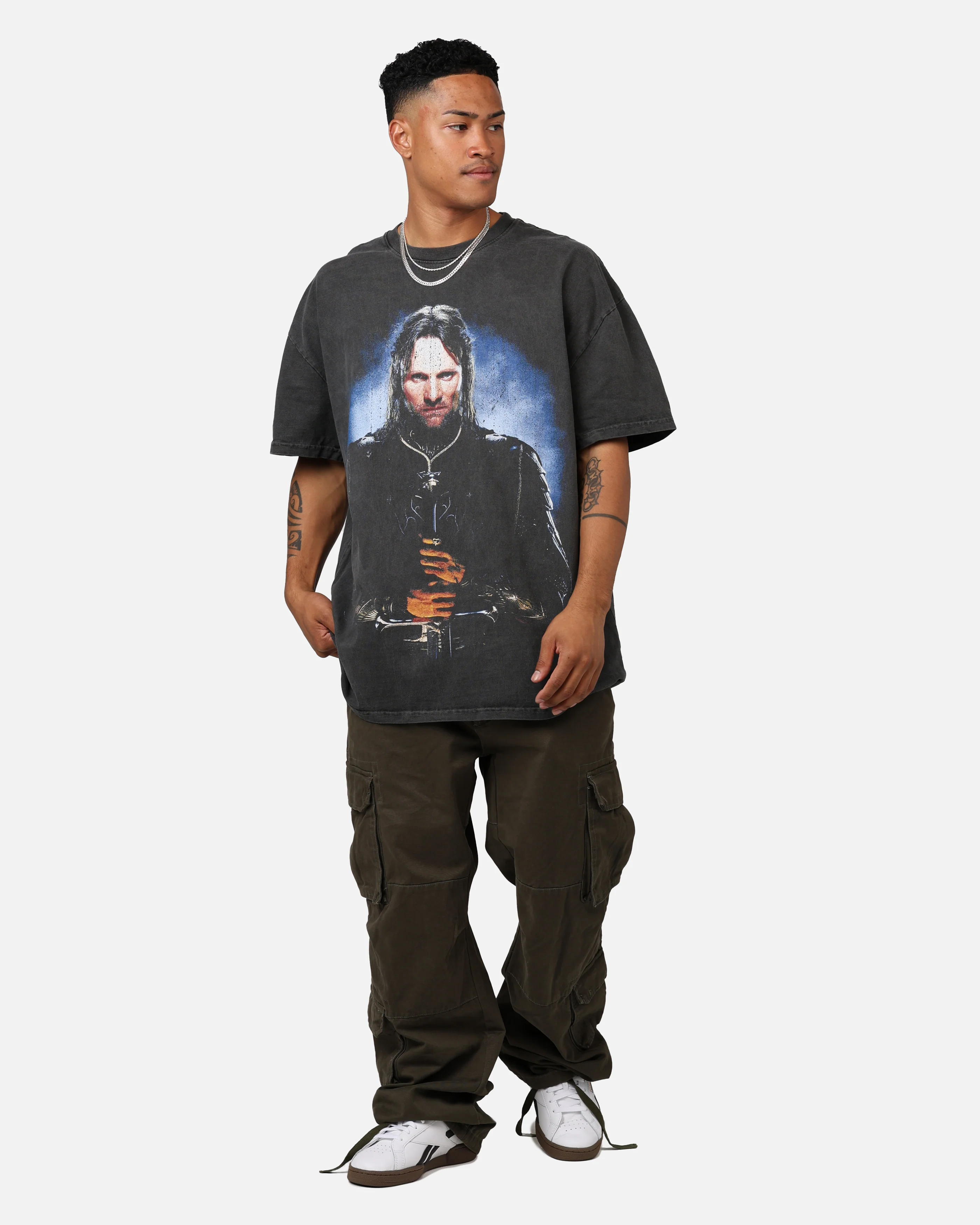 73Studio X The Lord Of The Rings Aragorn Heavyweight Vintage T-Shirt Black Wash - Image 3