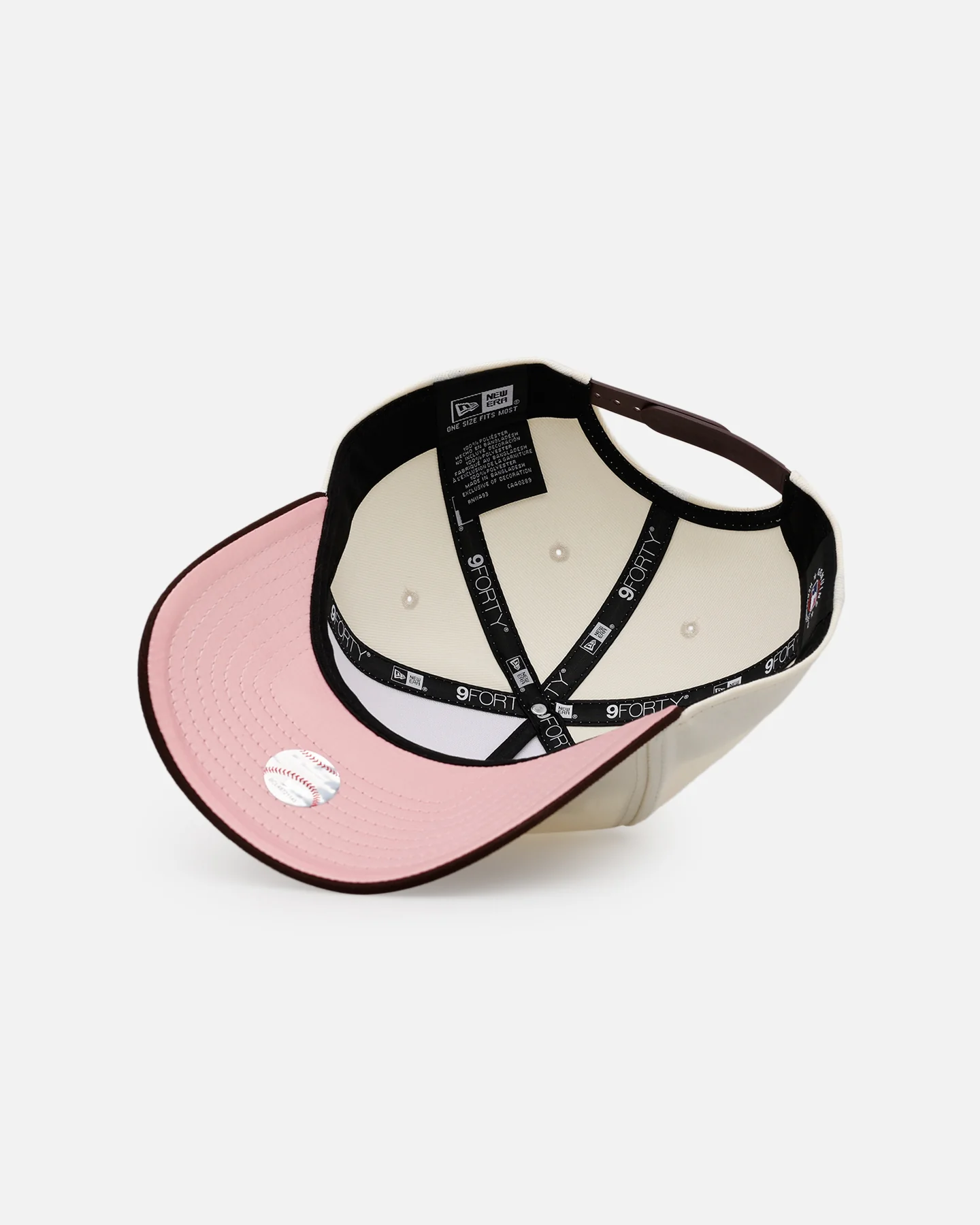 New Era Atlanta Braves 'Pink Satin Pink Hearts Walnut' 9FORTY A-Frame Snapback Chrome/Walnut - Image 6