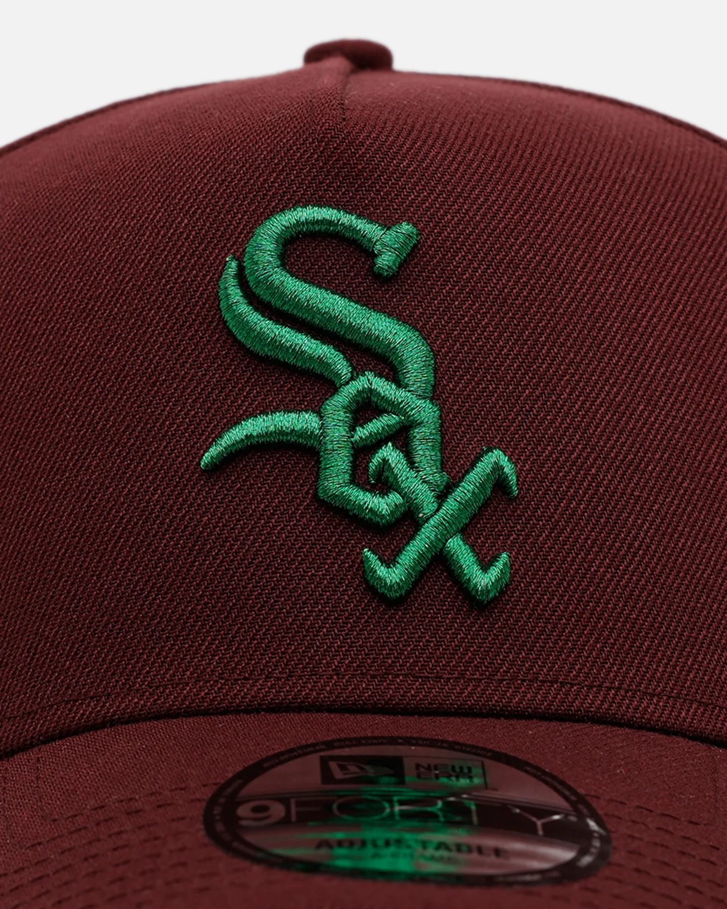 New Era Chicago White Sox 'Frosted Burgundy' 9FORTY A-Frame Snapback Burgundy - Image 5