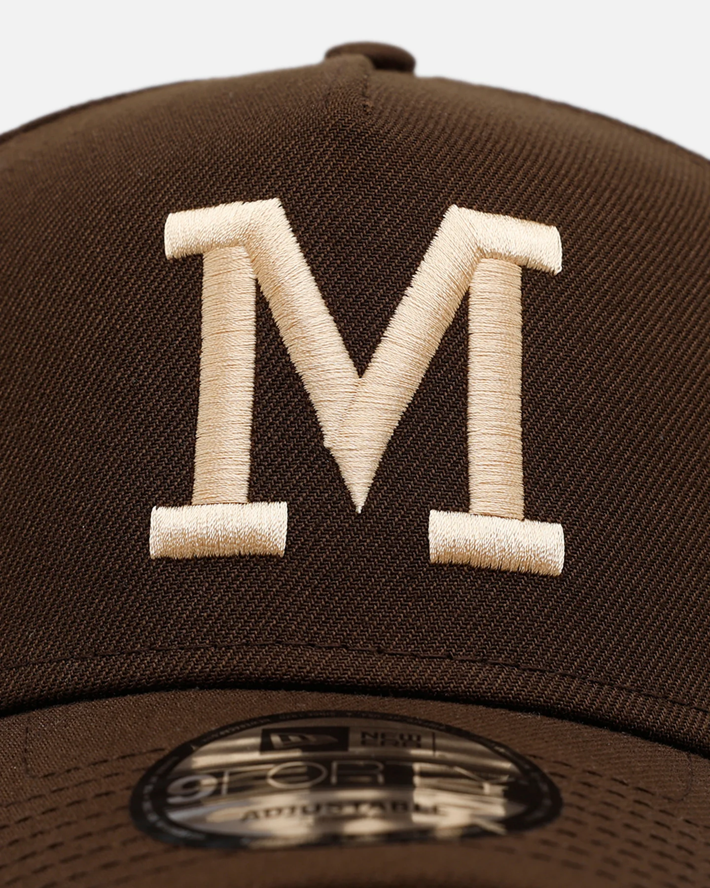 New Era Milwaukee Brewers 'Stay Classy' 9FORTY A-Frame Snapback Walnut - Image 5