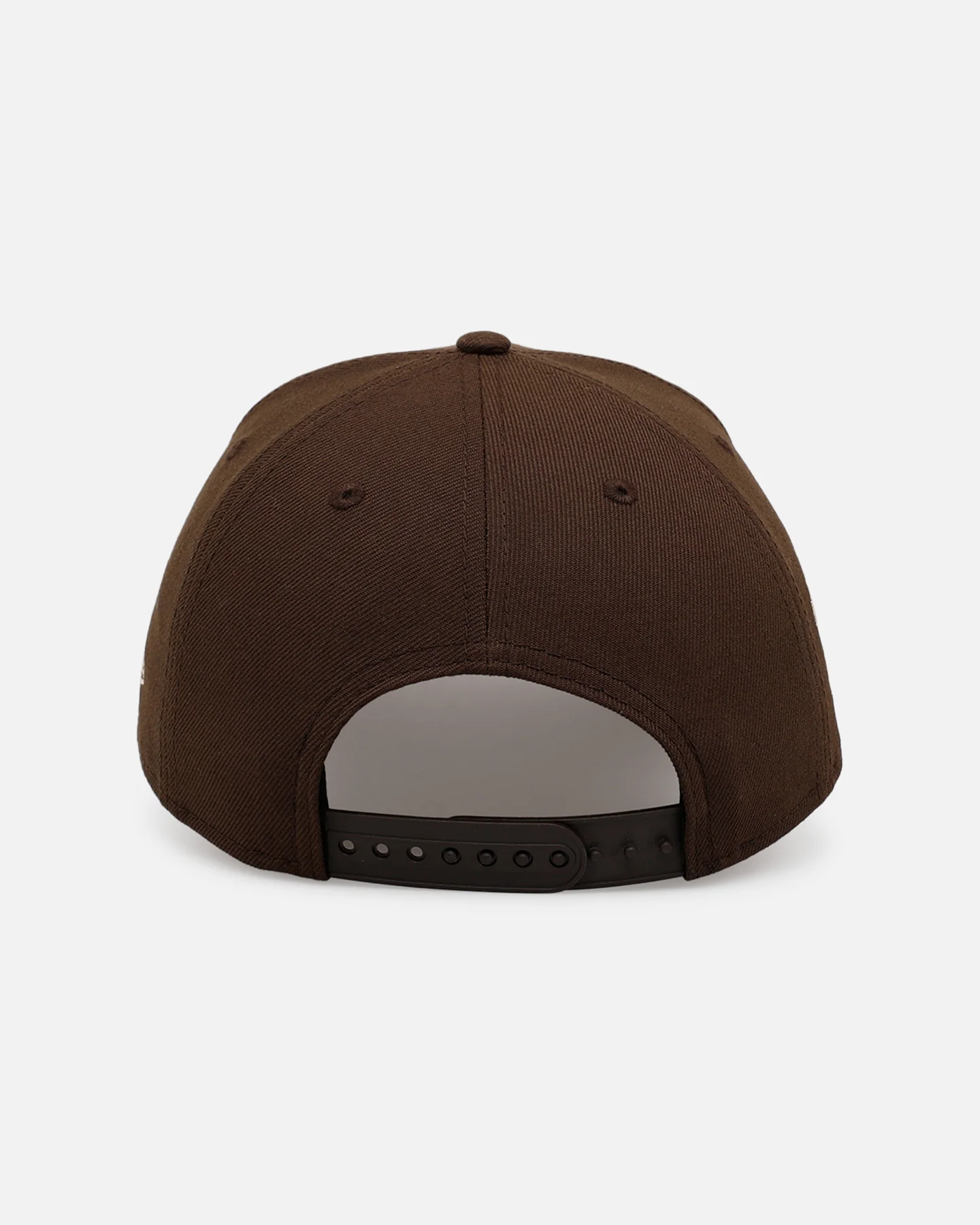 New Era New York Yankees 'Stay Classy' 9FORTY A-Frame Snapback Walnut - Image 2