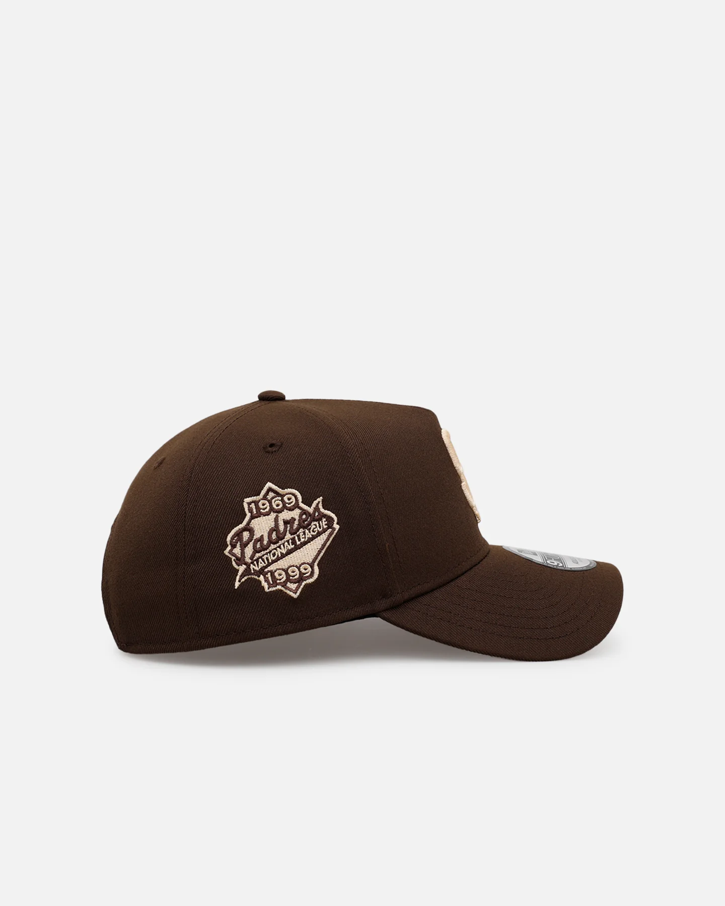 New Era San Diego Padres 'Stay Classy' 9FORTY A-Frame Snapback Walnut - Image 3