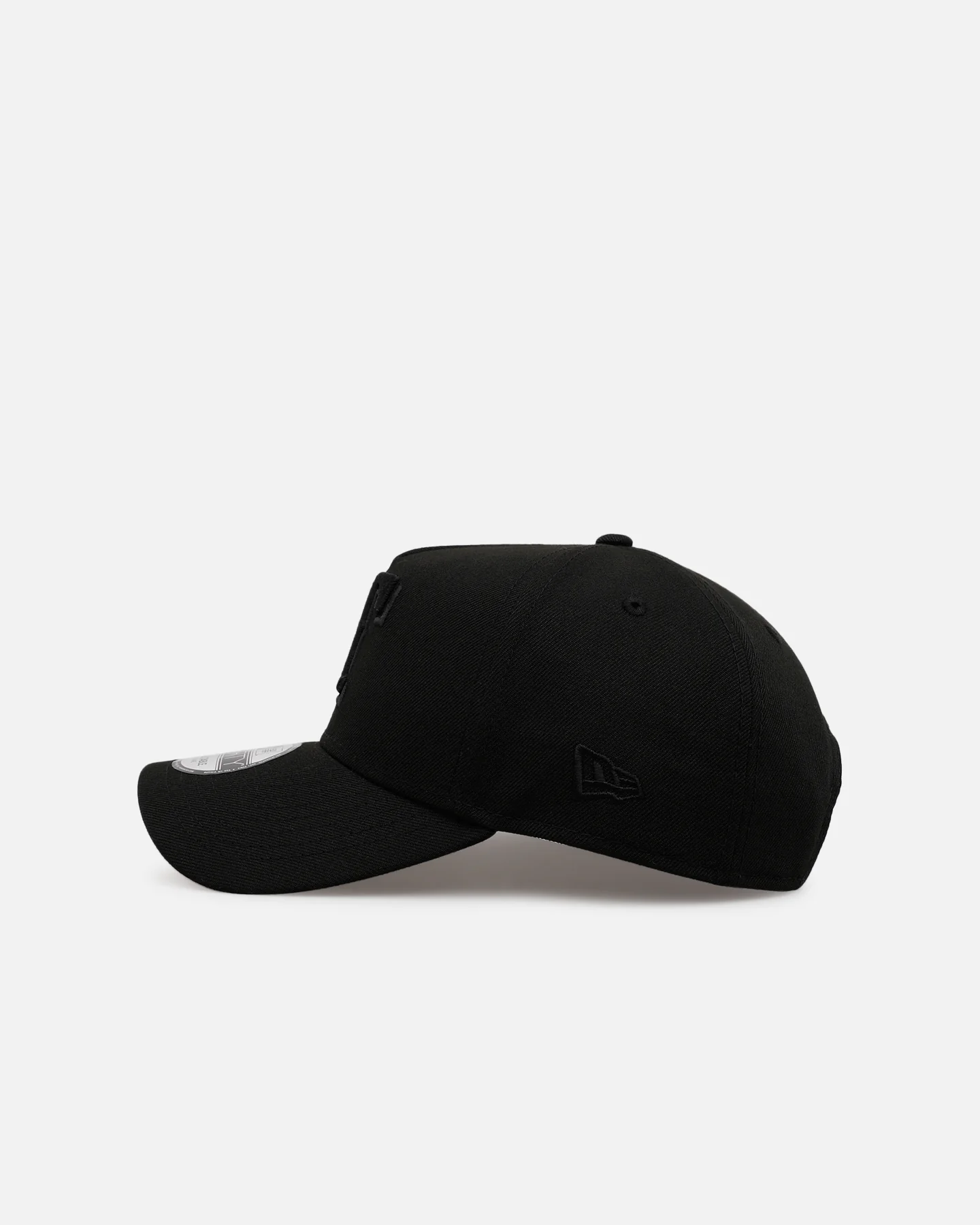 New Era Texas Rangers 'Easy Black' 9FORTY A-Frame Snapback Black/Black - Image 4