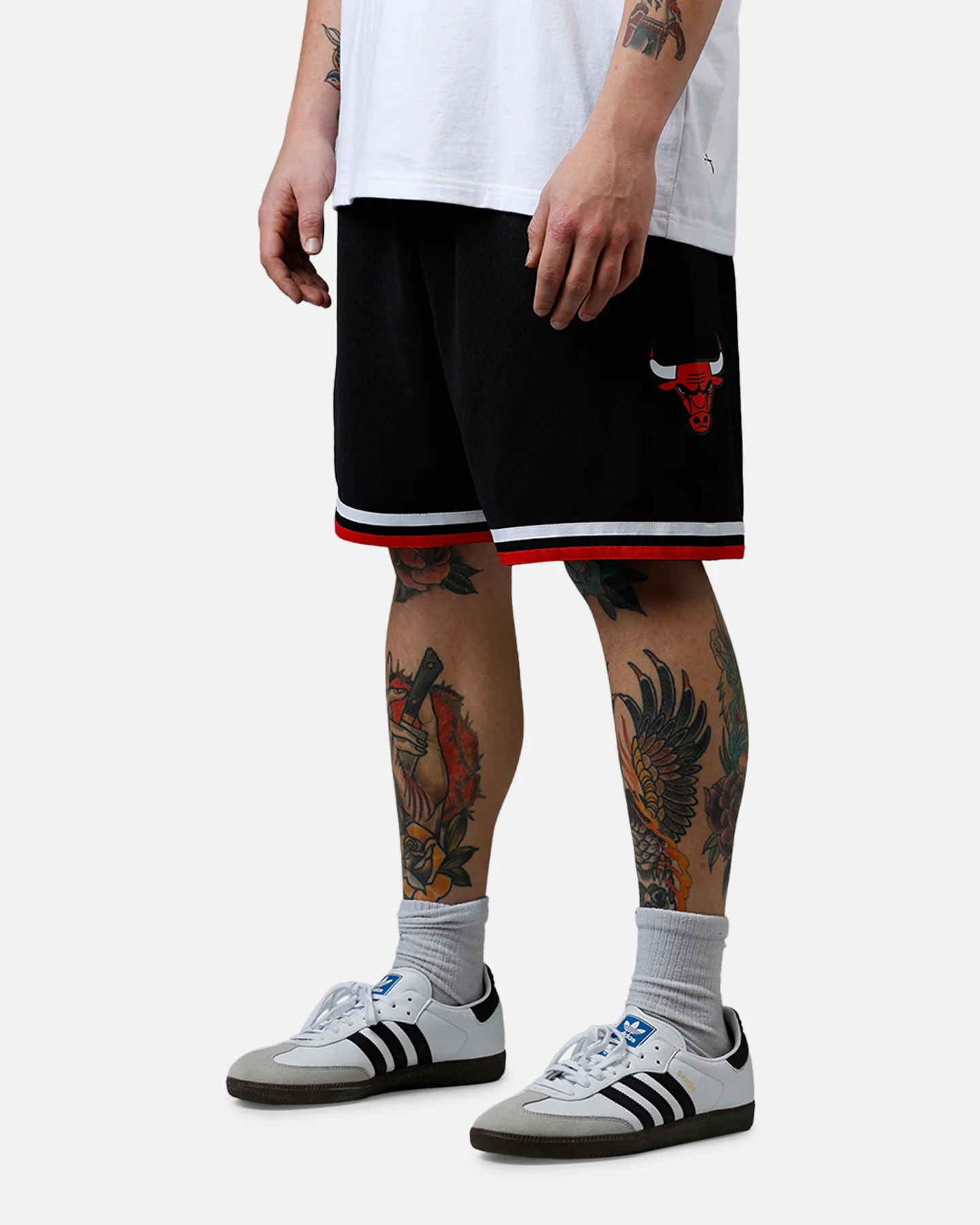 Mitchell & Ness Chicago Bulls 97-98' Swingman Shorts Black - Image 4