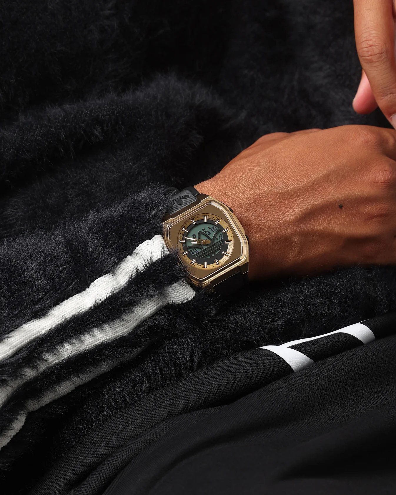 Adidas City Tech Watch Black/Gold - Image 2
