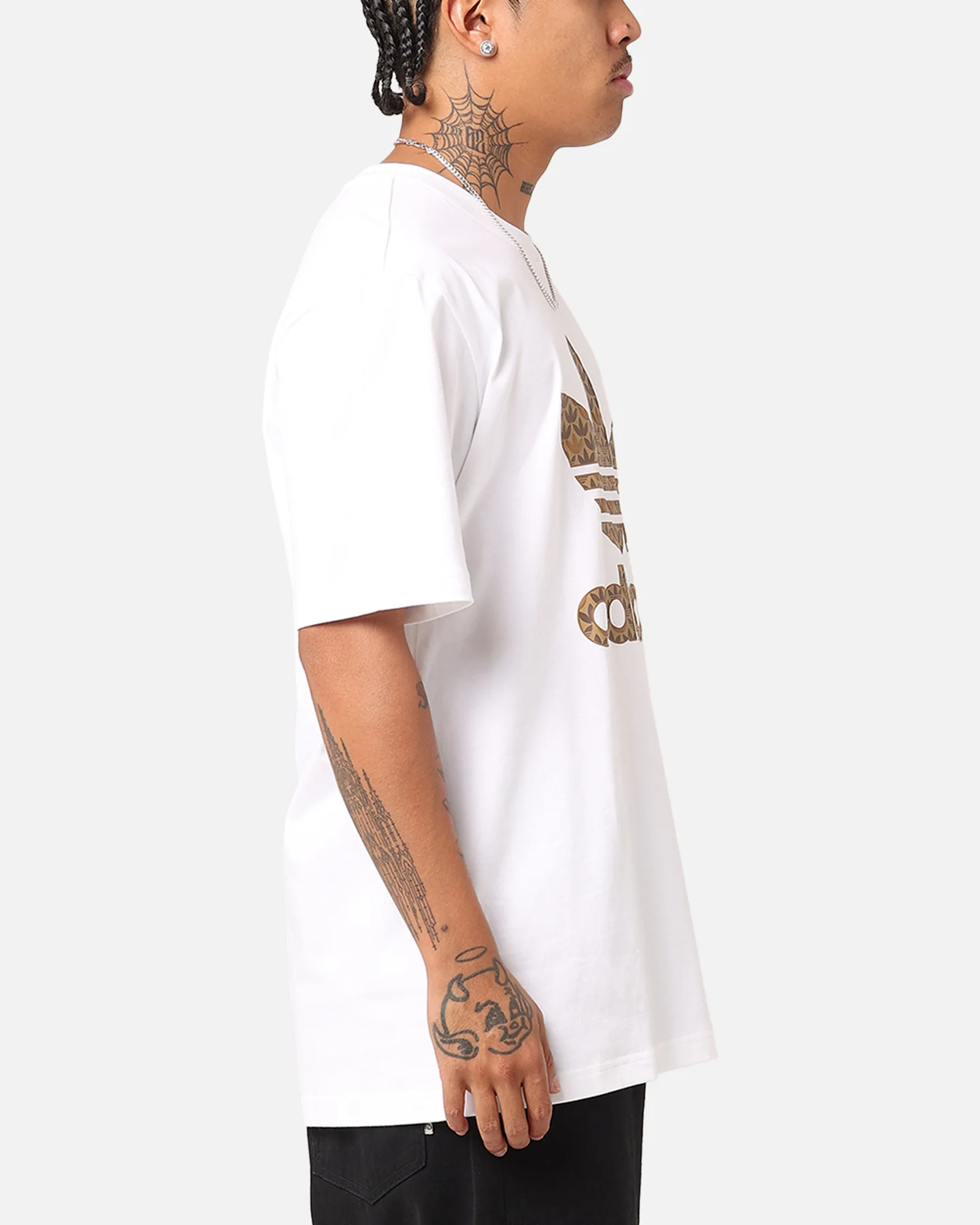 Adidas Classic Monogram T-Shirt White/Earth Strata - Image 5