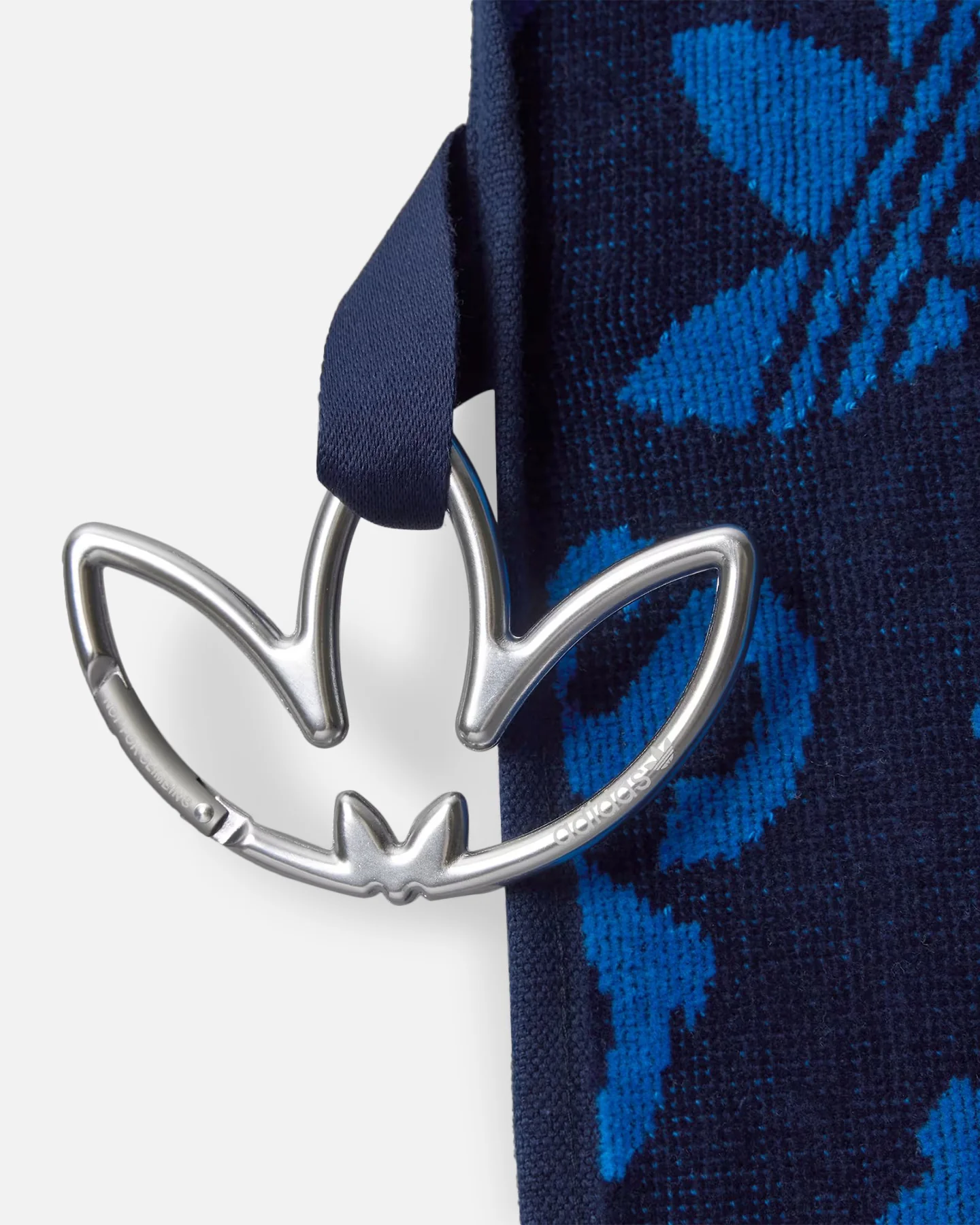 Adidas Originals Golf Towel Night Indigo - Image 3