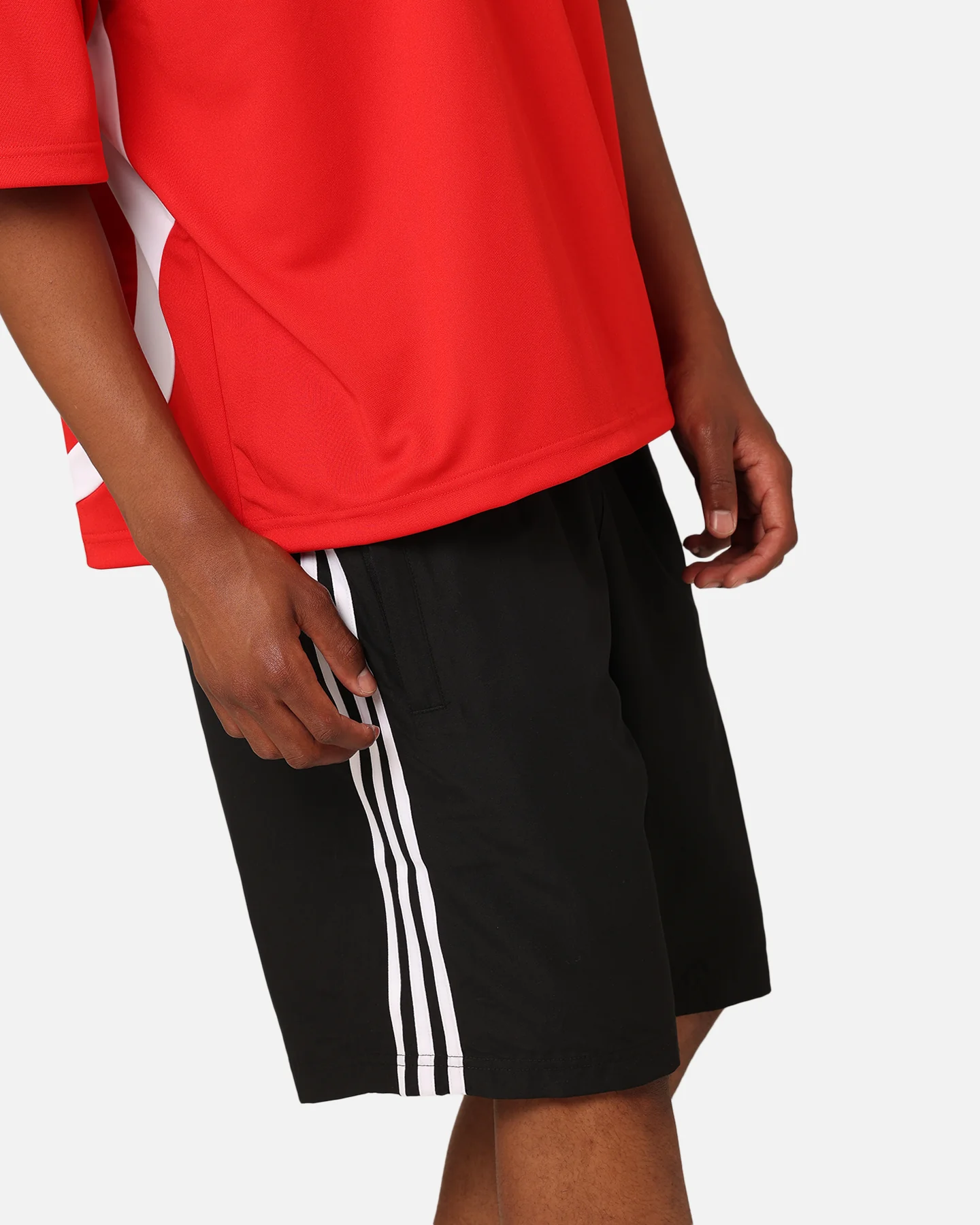 Adidas Oversized Shorts Black - Image 3