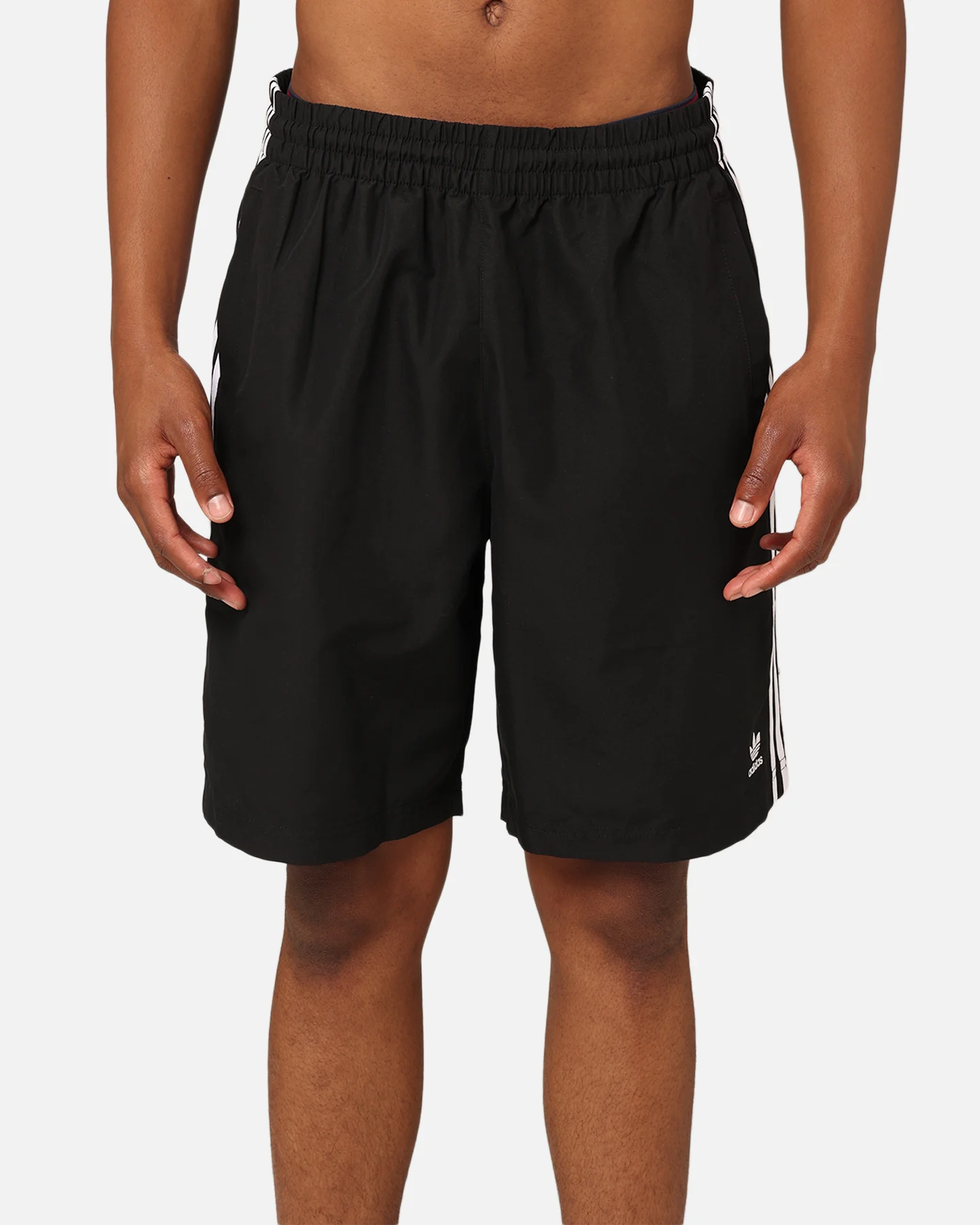 Adidas Oversized Shorts Black - Image 7