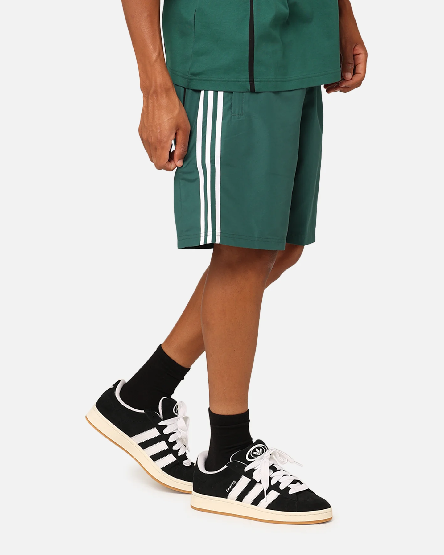 Adidas Oversized Shorts Collegiate Green - Image 5