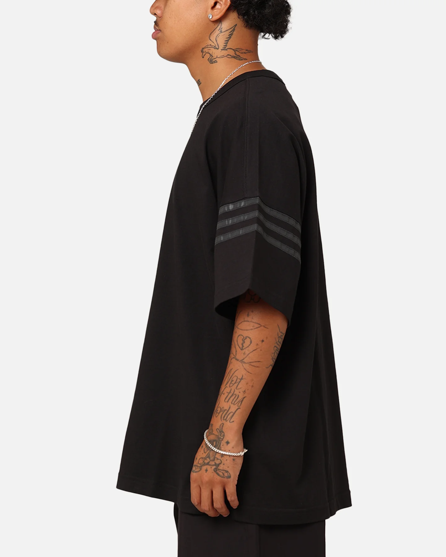 Adidas Street Neuclassic T-Shirt Black - Image 5