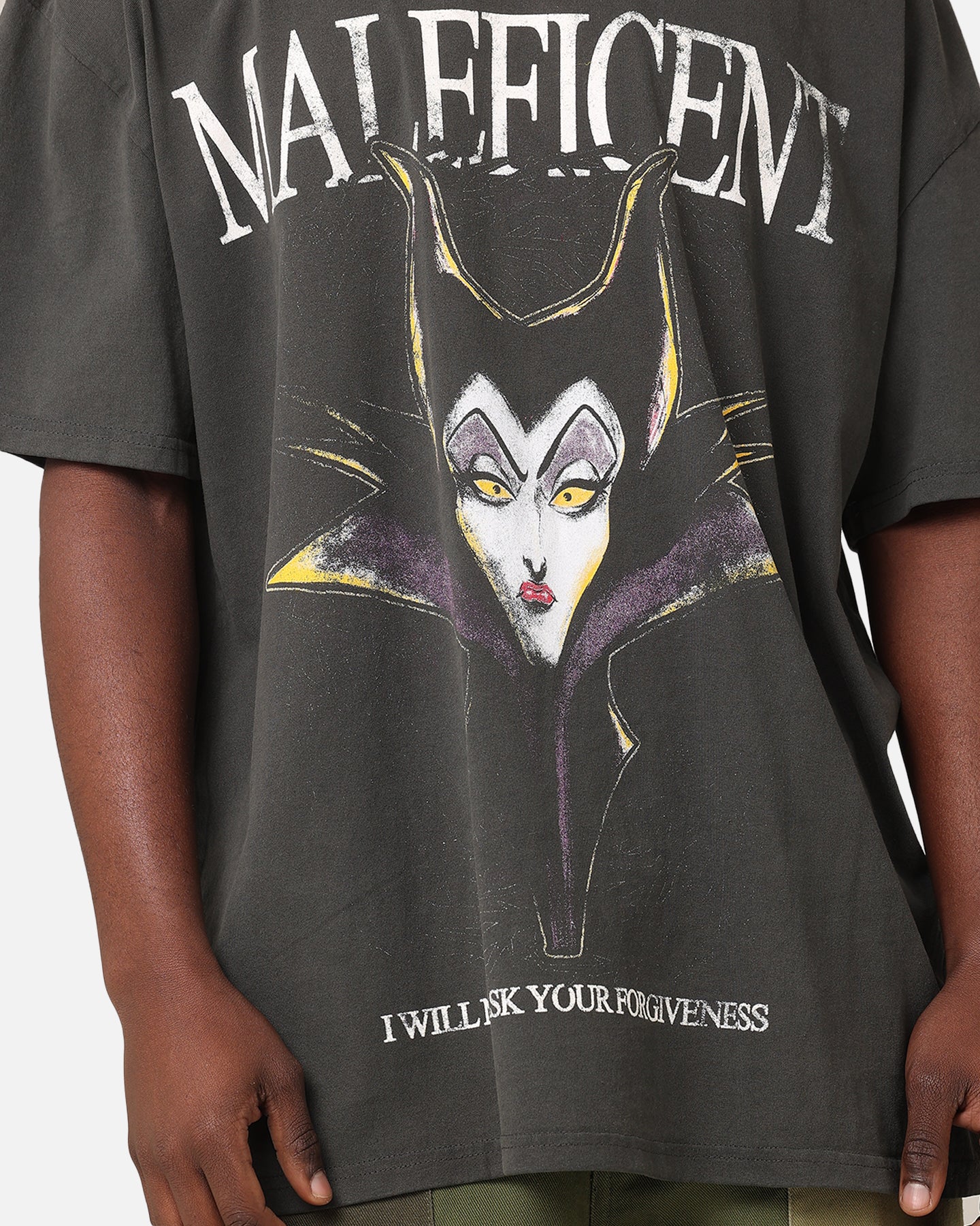 American Thrift Disney Maleficent Heavyweight T-Shirt Black Wash - Image 7