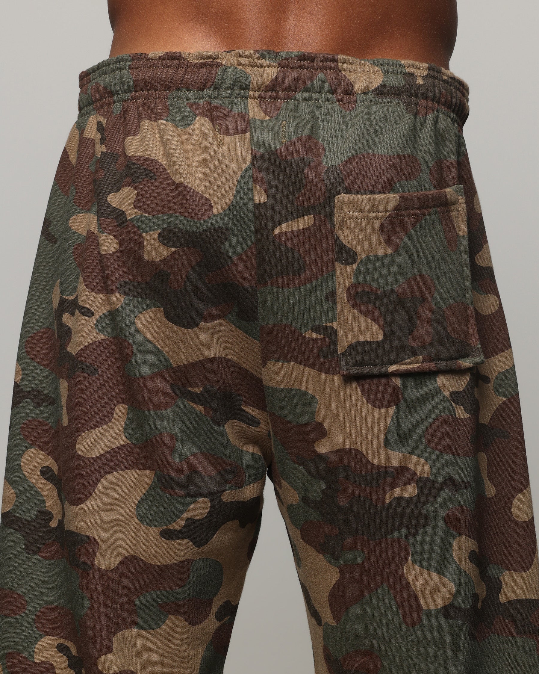 American Thrift Jogger Pants Camo - Image 9