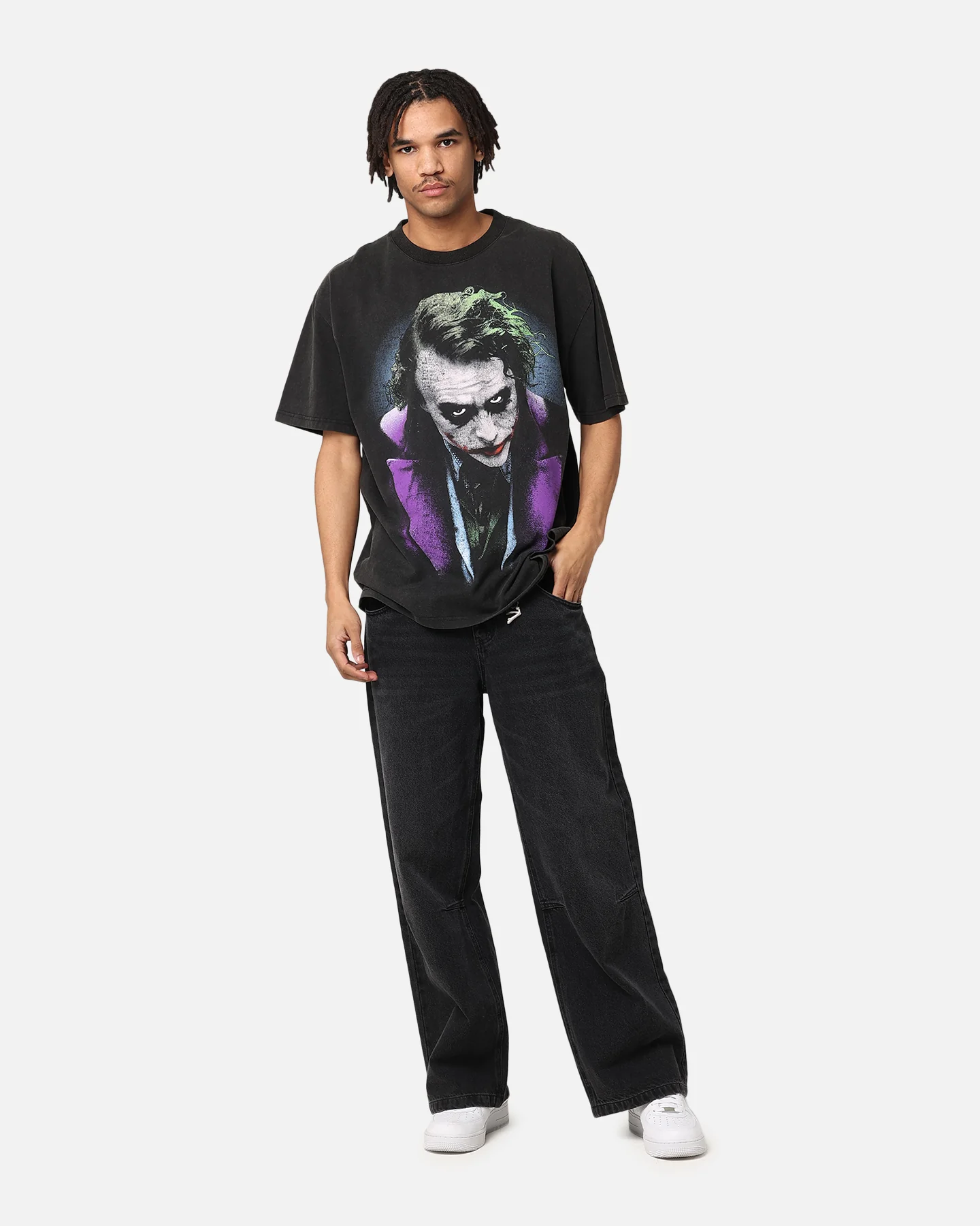 American Thrift X DC Batman The Joker Magic Trick Heavy T-Shirt Vintage Black - Image 3
