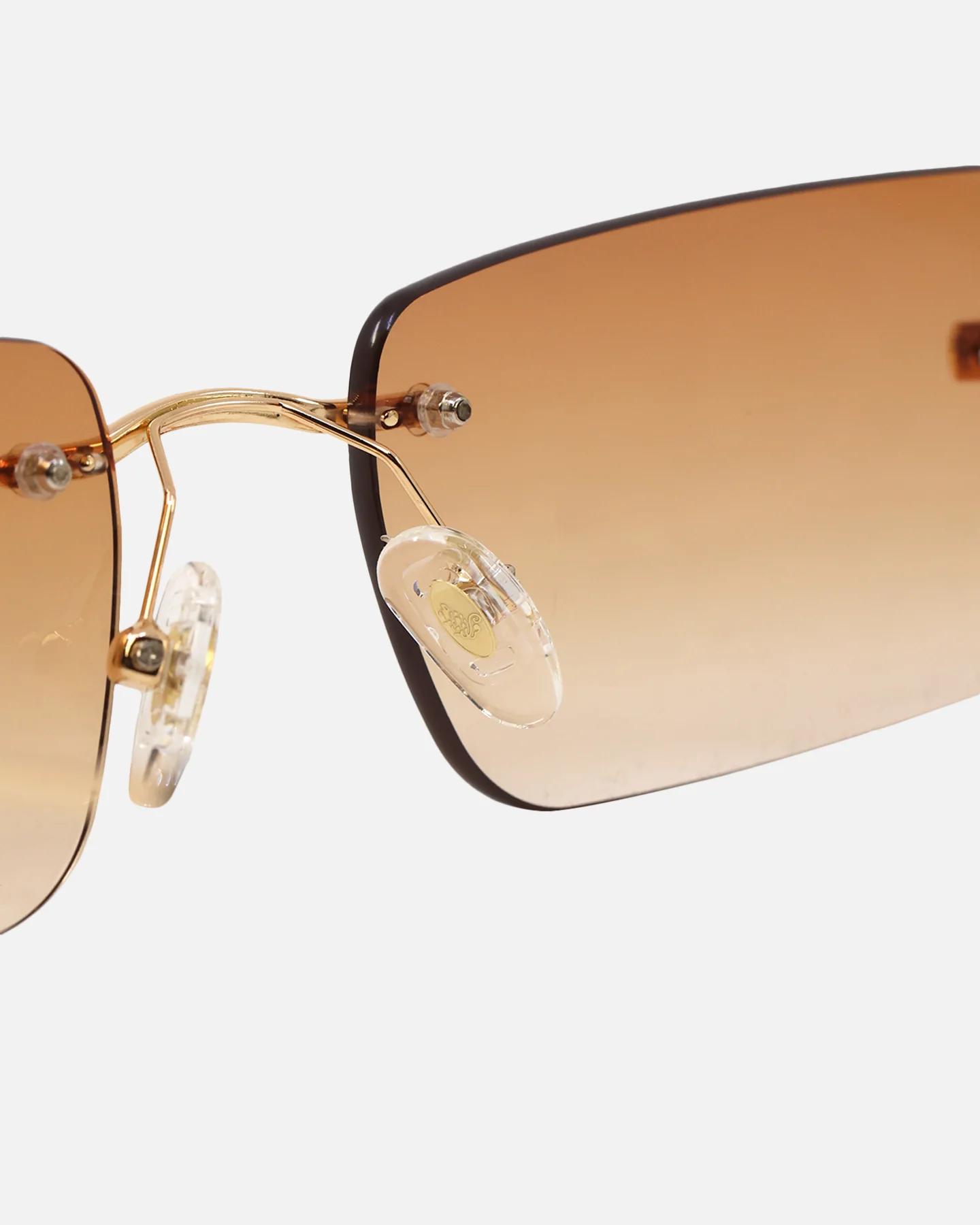 Belvoir & Co Hampton Sunglasses Tea - Image 4