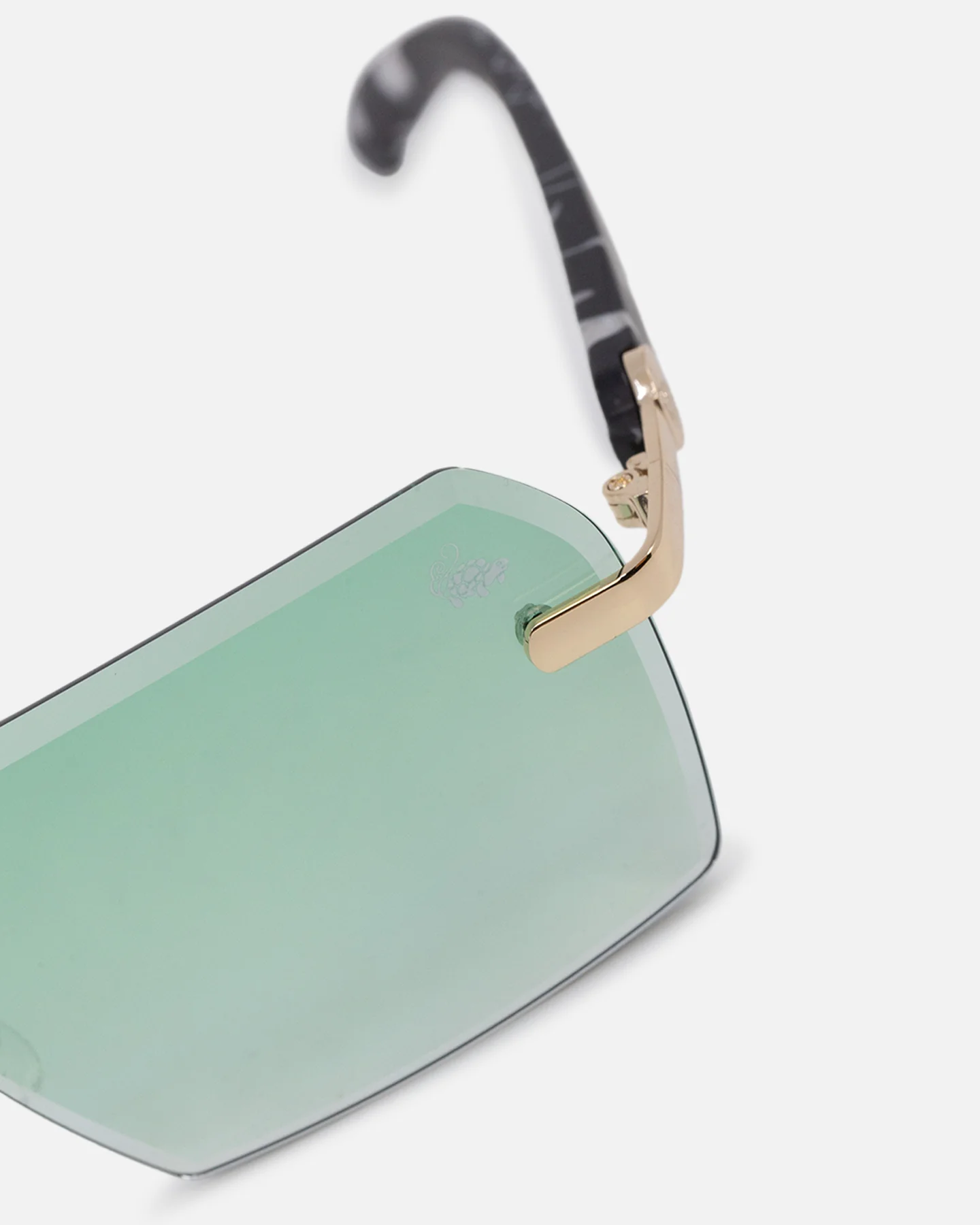 Belvoir & Co X Culture Kings Kennedy Sunglasses Green/Gold/Black - Image 6