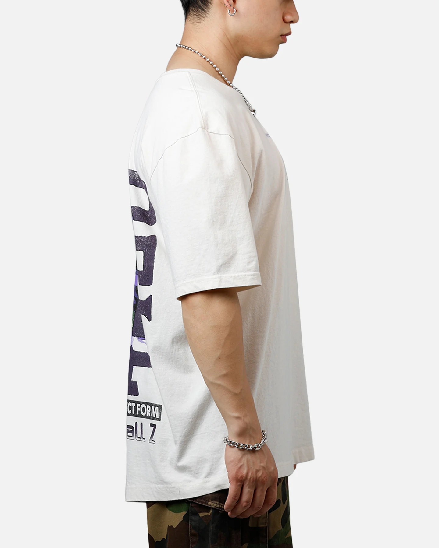 Bioworld Dragon Ball Z Perfect Cell T-Shirt Off White - Image 4