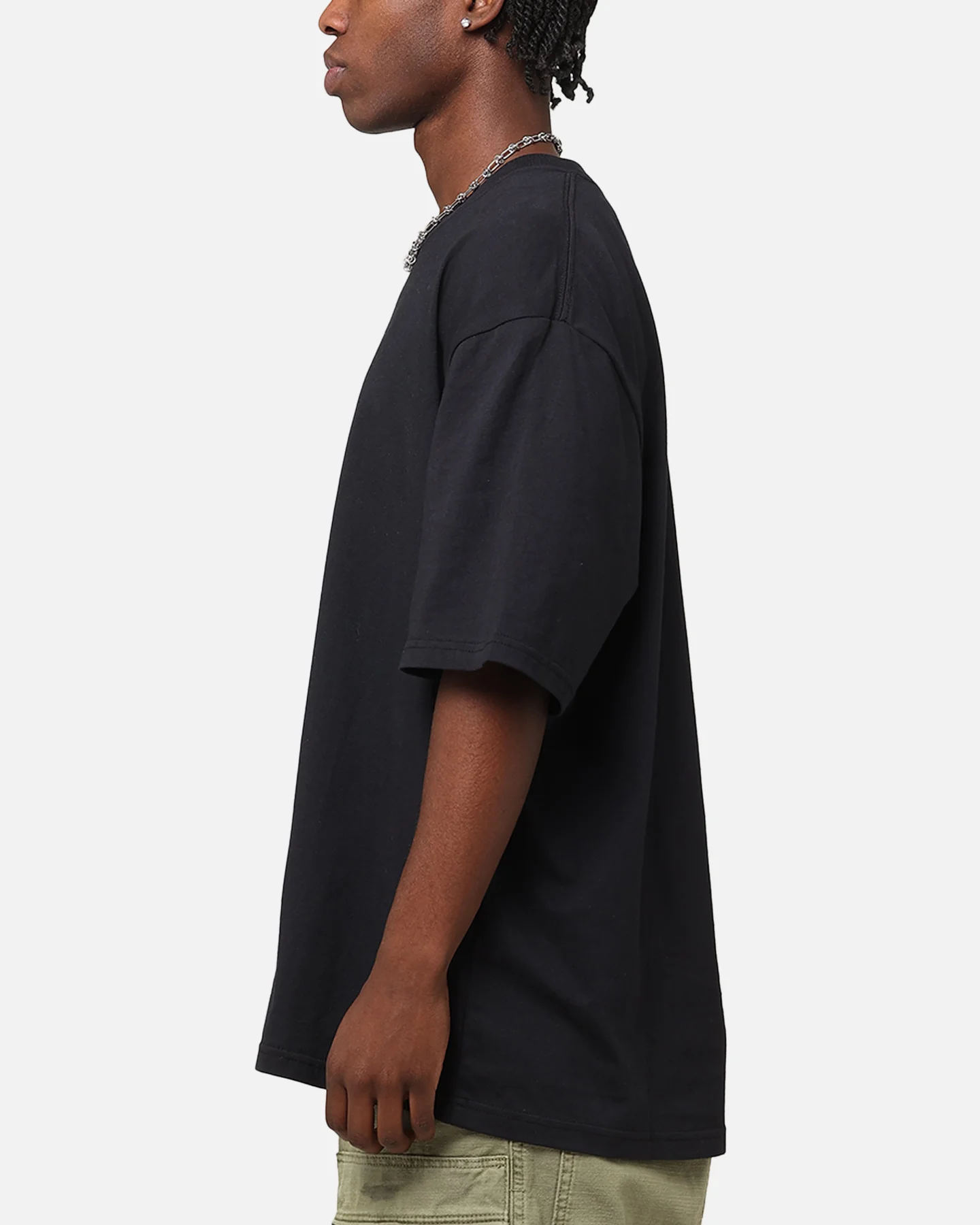 Bravado Billie Eilish Billie T-Shirt Black - Image 5
