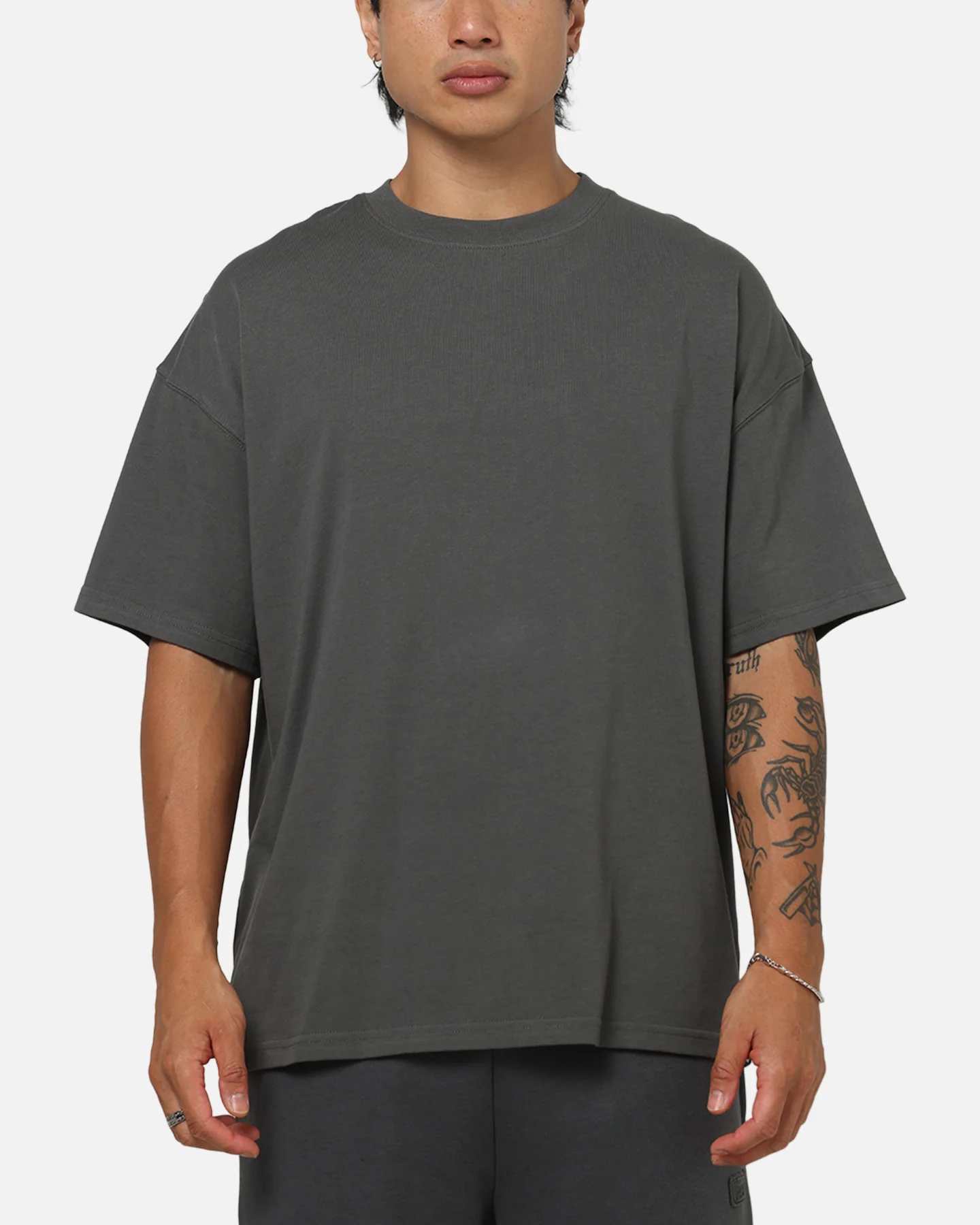 Carre Archive T-Shirt Charcoal - Image 2