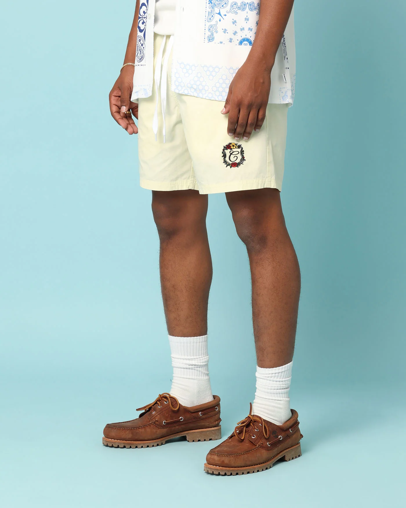 Carré Club Carré Shorts Yellow - Image 6
