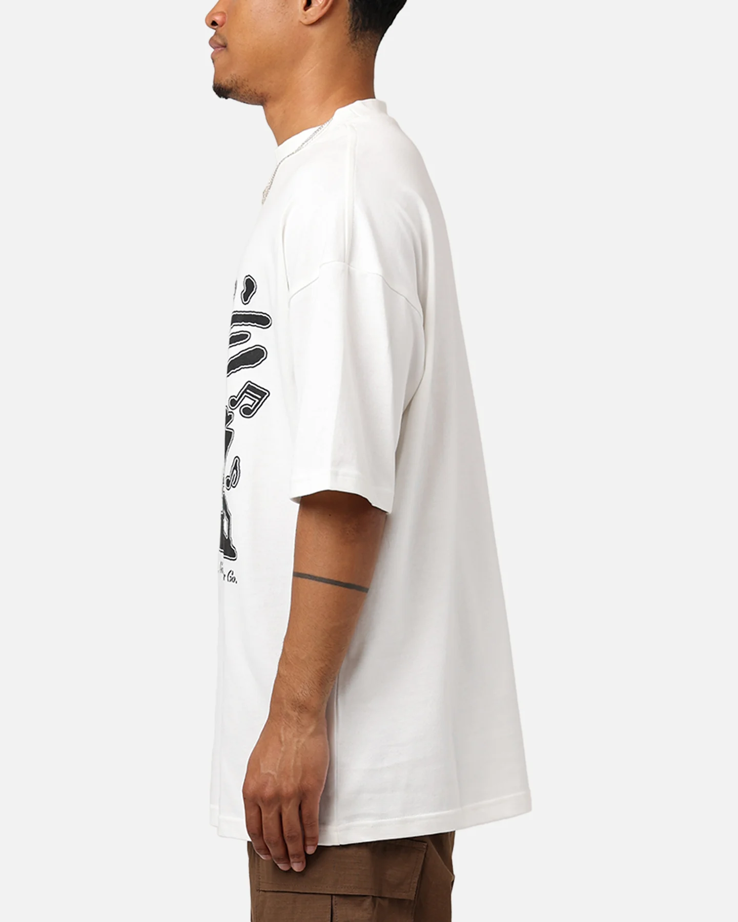 Carré Dinner Party Oversized T-Shirt Off White - Image 5