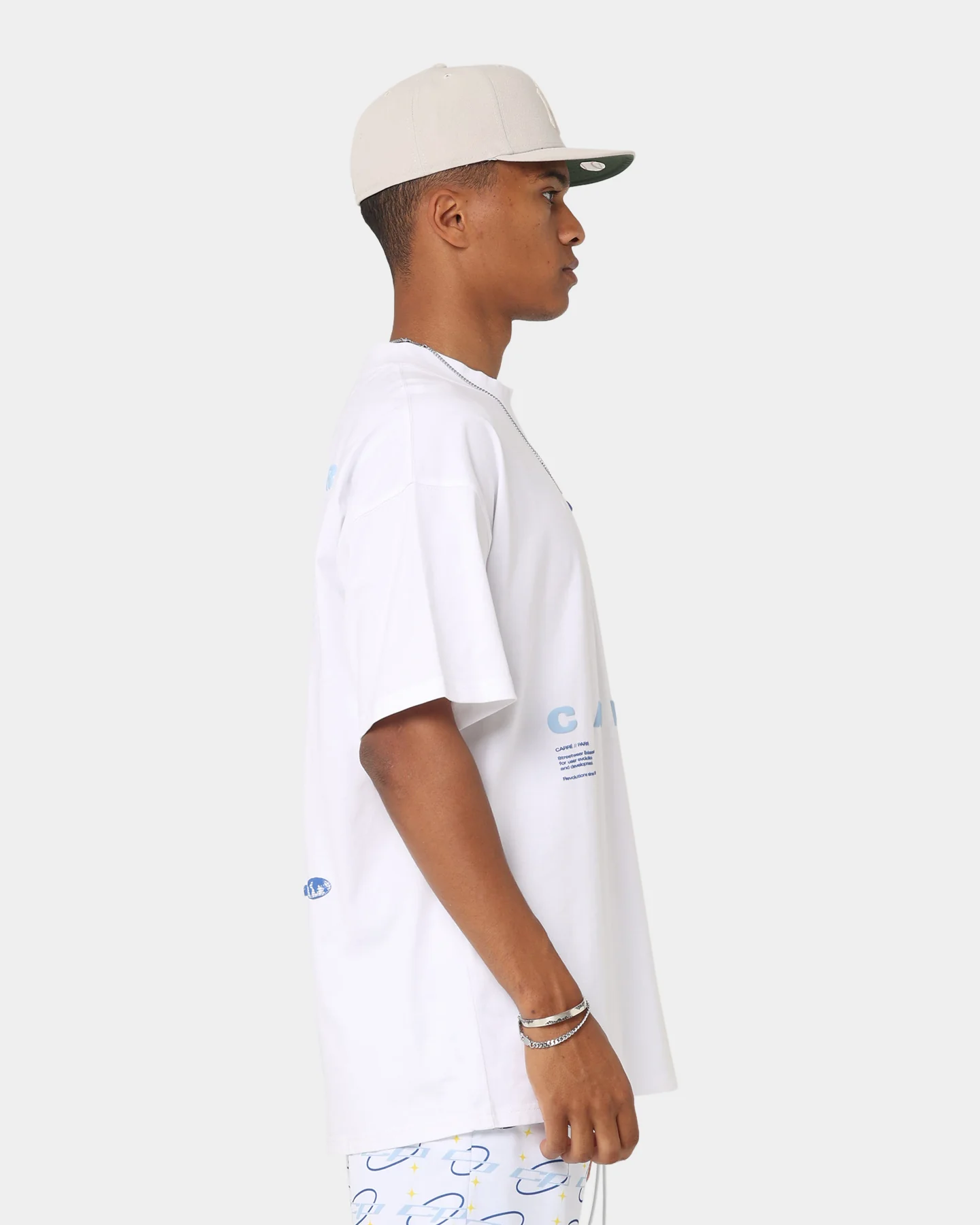 Carré Enhanced Oversized T-Shirt White - Image 7