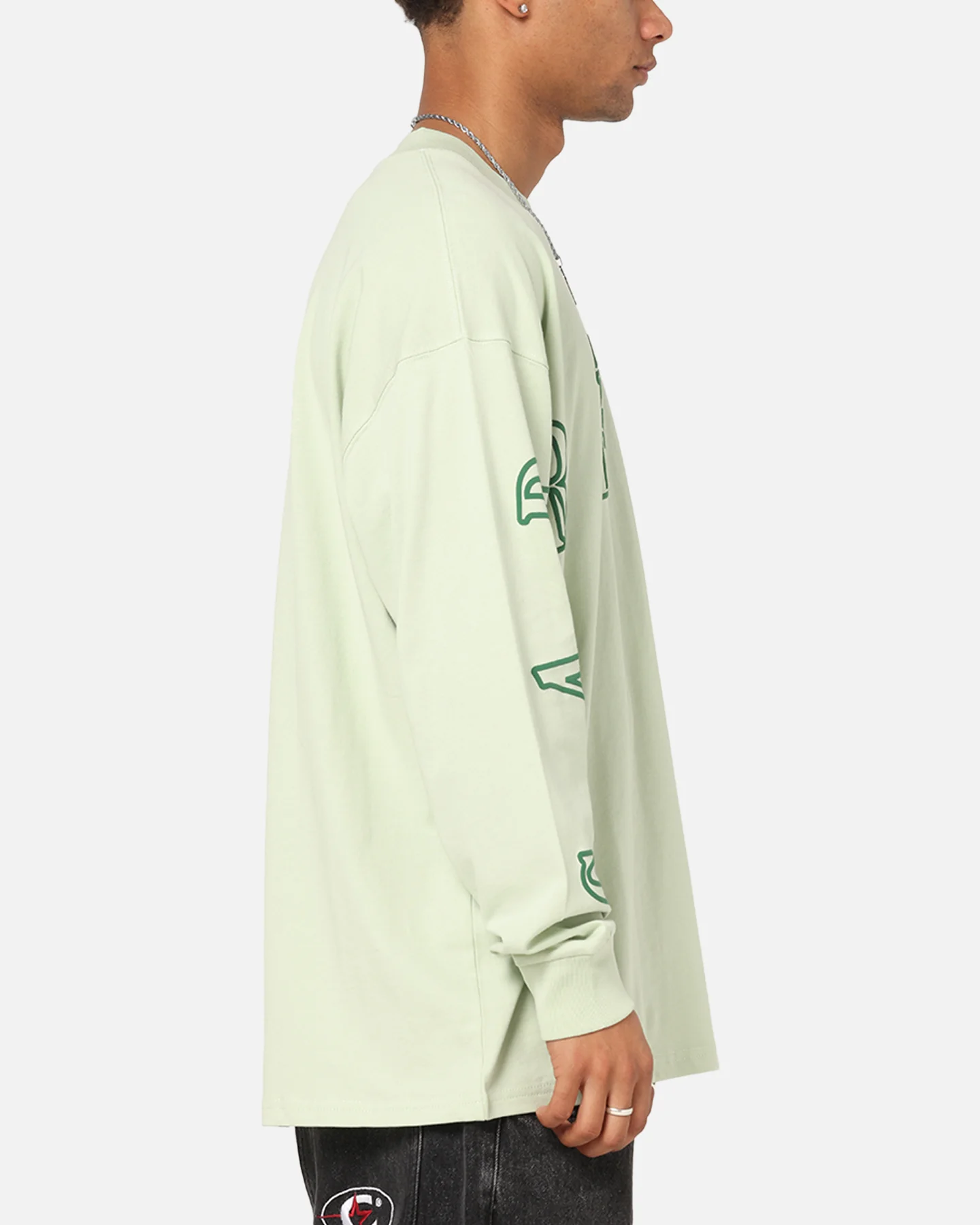 Carre Global Oversized Long Sleeve T-Shirt Sage - Image 4
