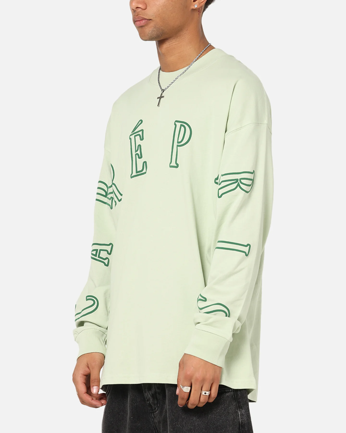 Carre Global Oversized Long Sleeve T-Shirt Sage - Image 5
