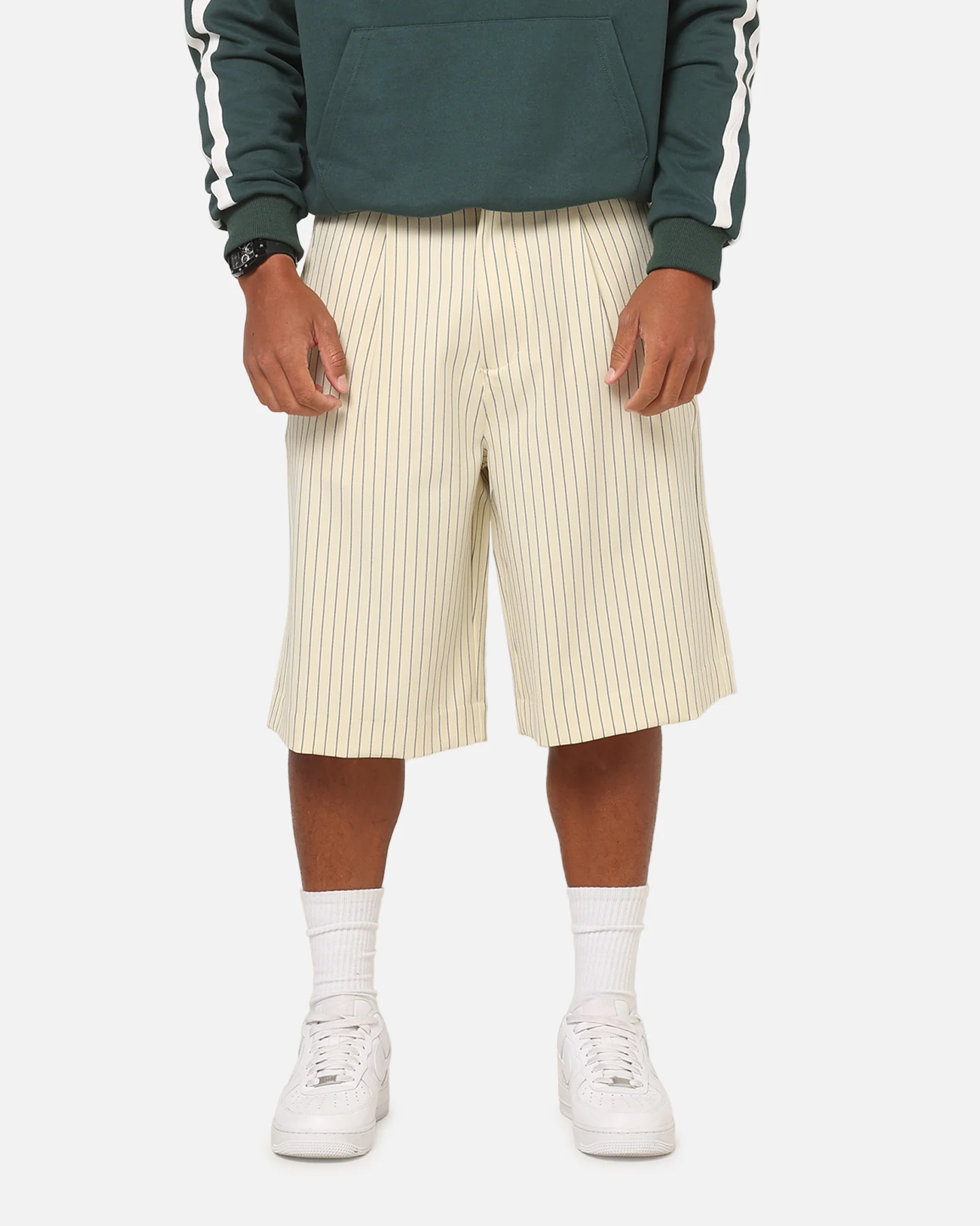 Carre Heritage Pleated Shorts Off White Pinstripe