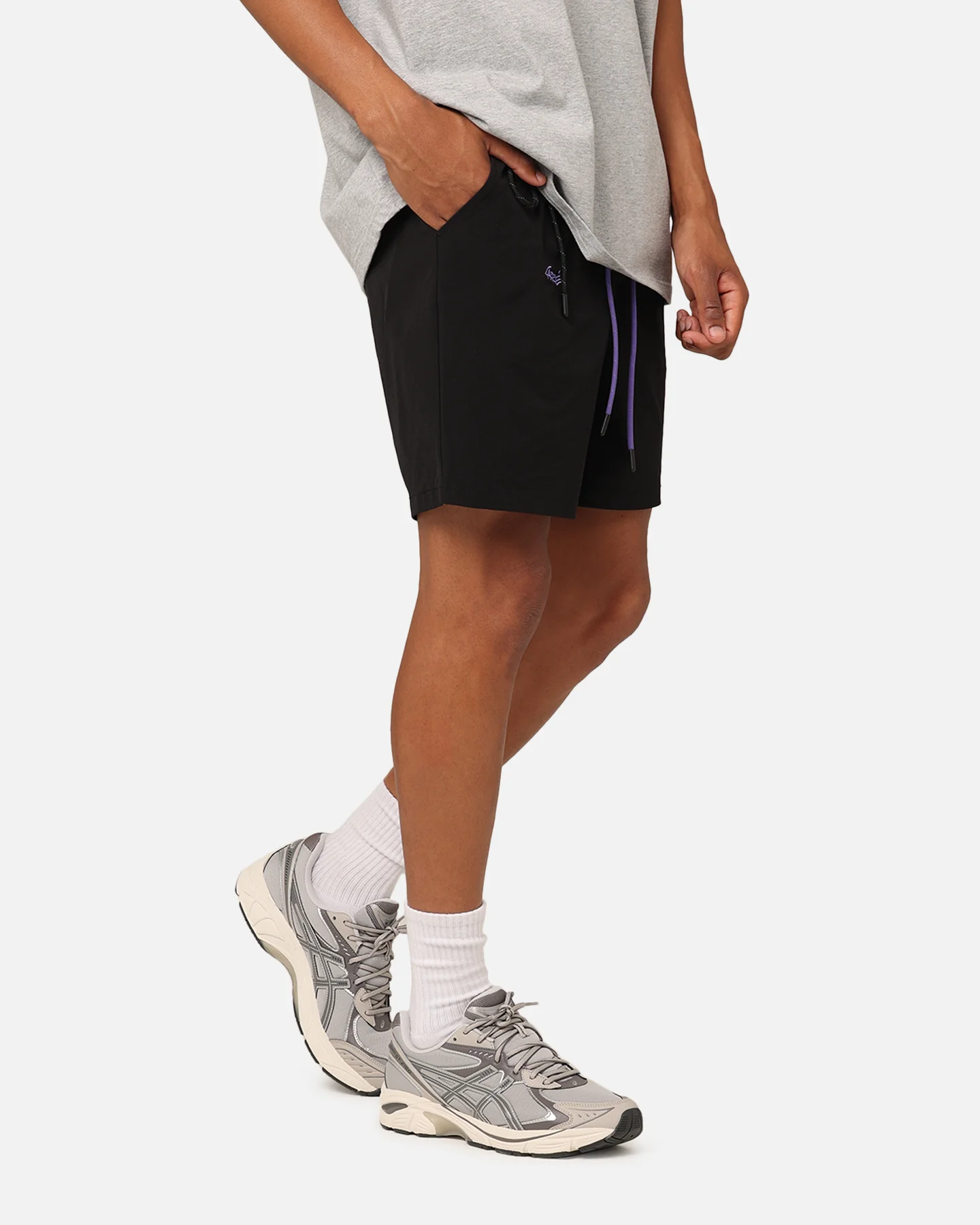 Carre Pace Nylon Shorts Black - Image 5