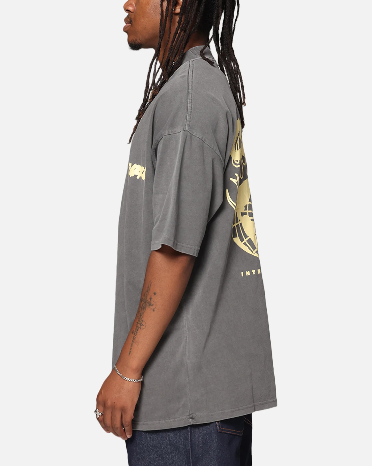 Carre Passport Mock Neck T-Shirt Washed Charcoal - Image 6