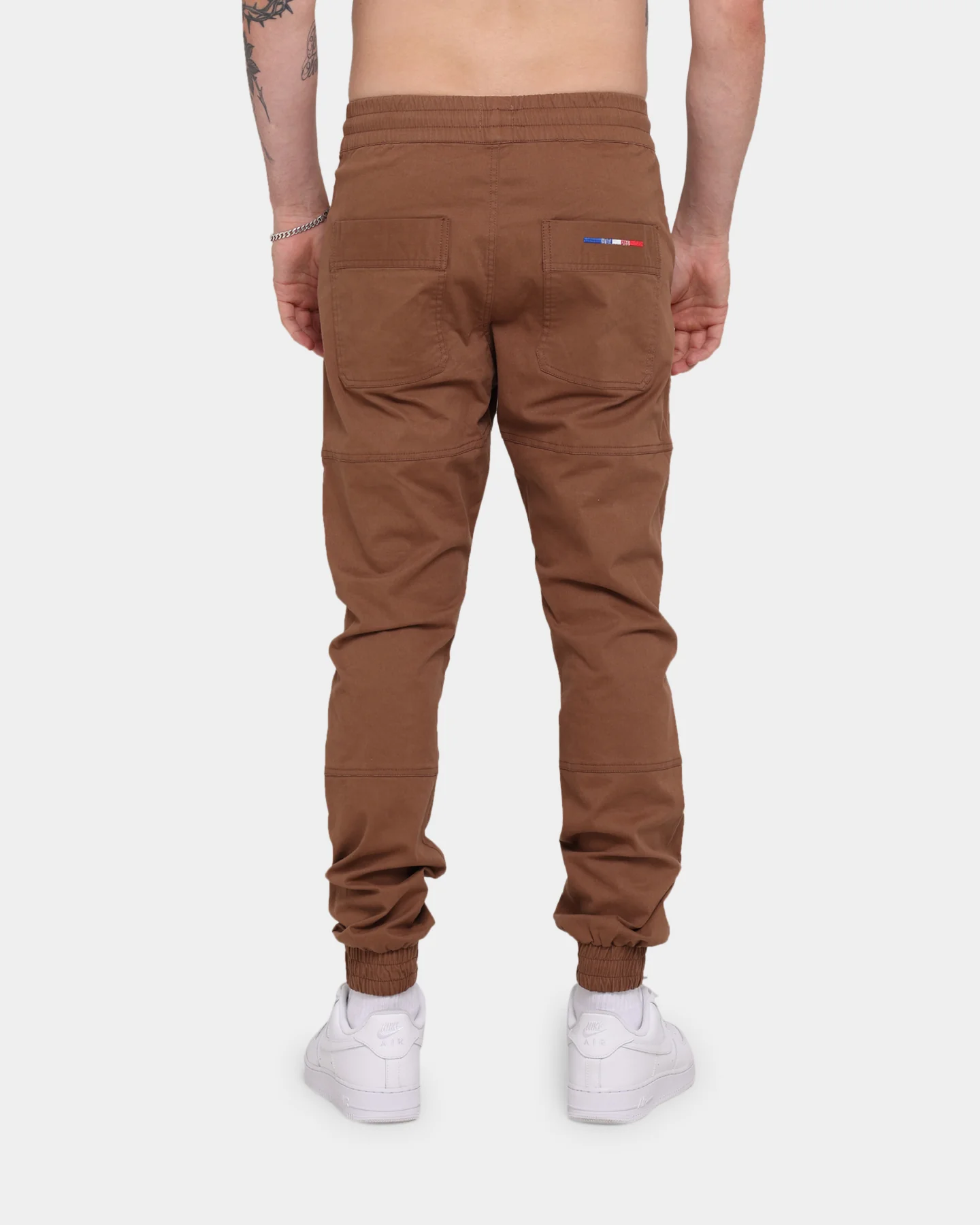Carré Premiere Jogger Brown - Image 4