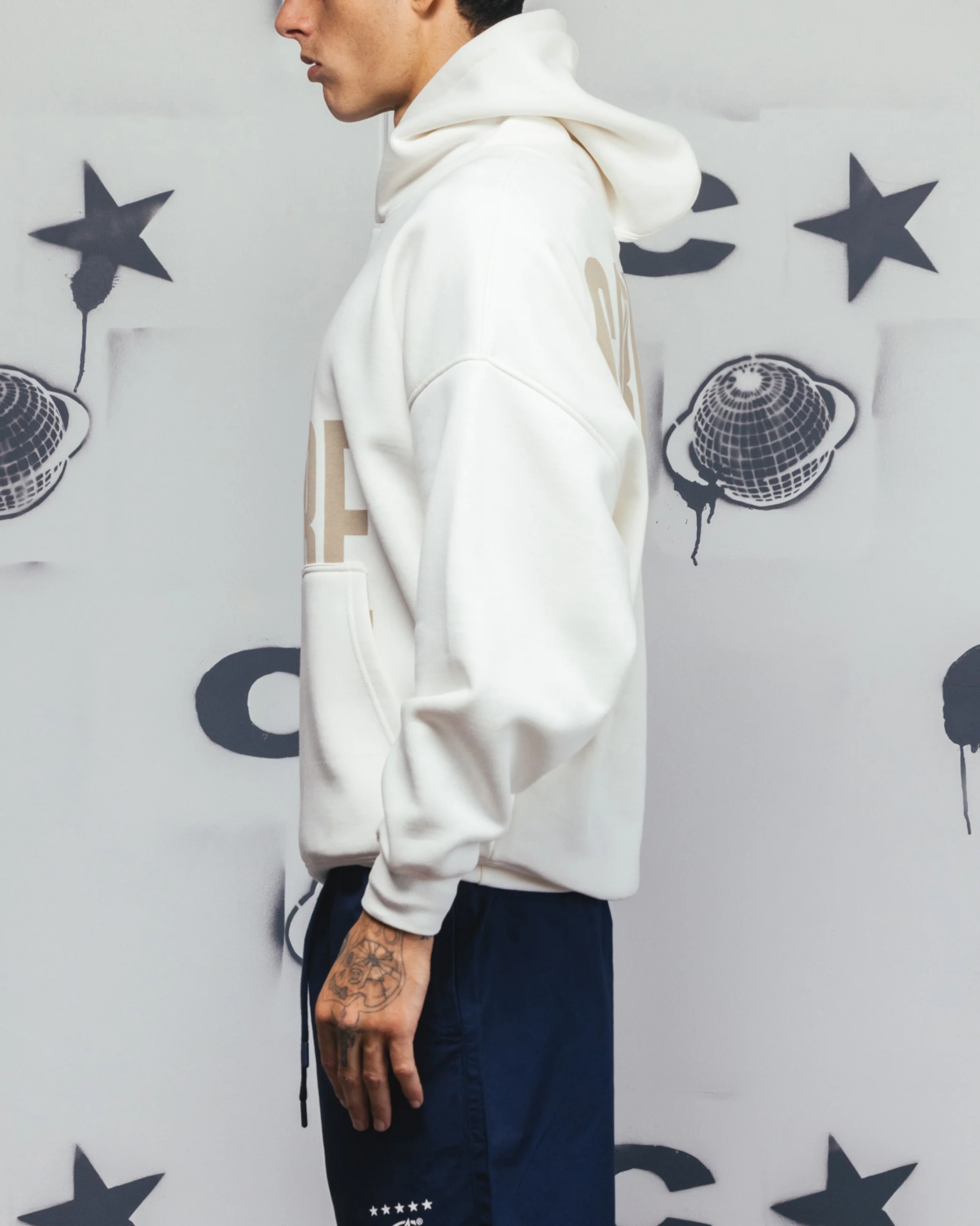 Carre Premium Essentials Hoodie Cream - Image 6