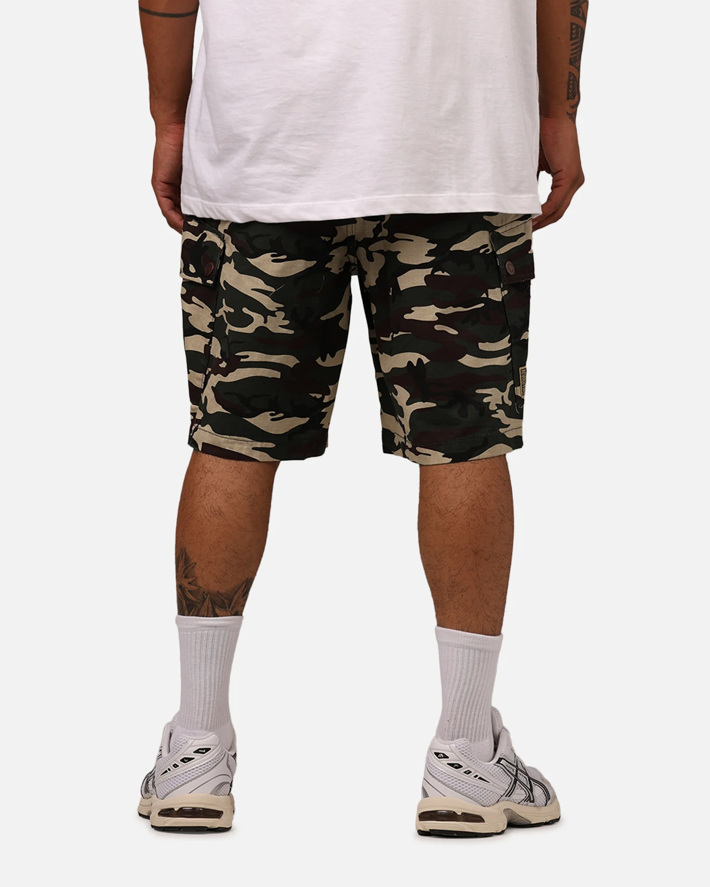 Carre Quality Cargo Shorts Woodland Camo - Image 5
