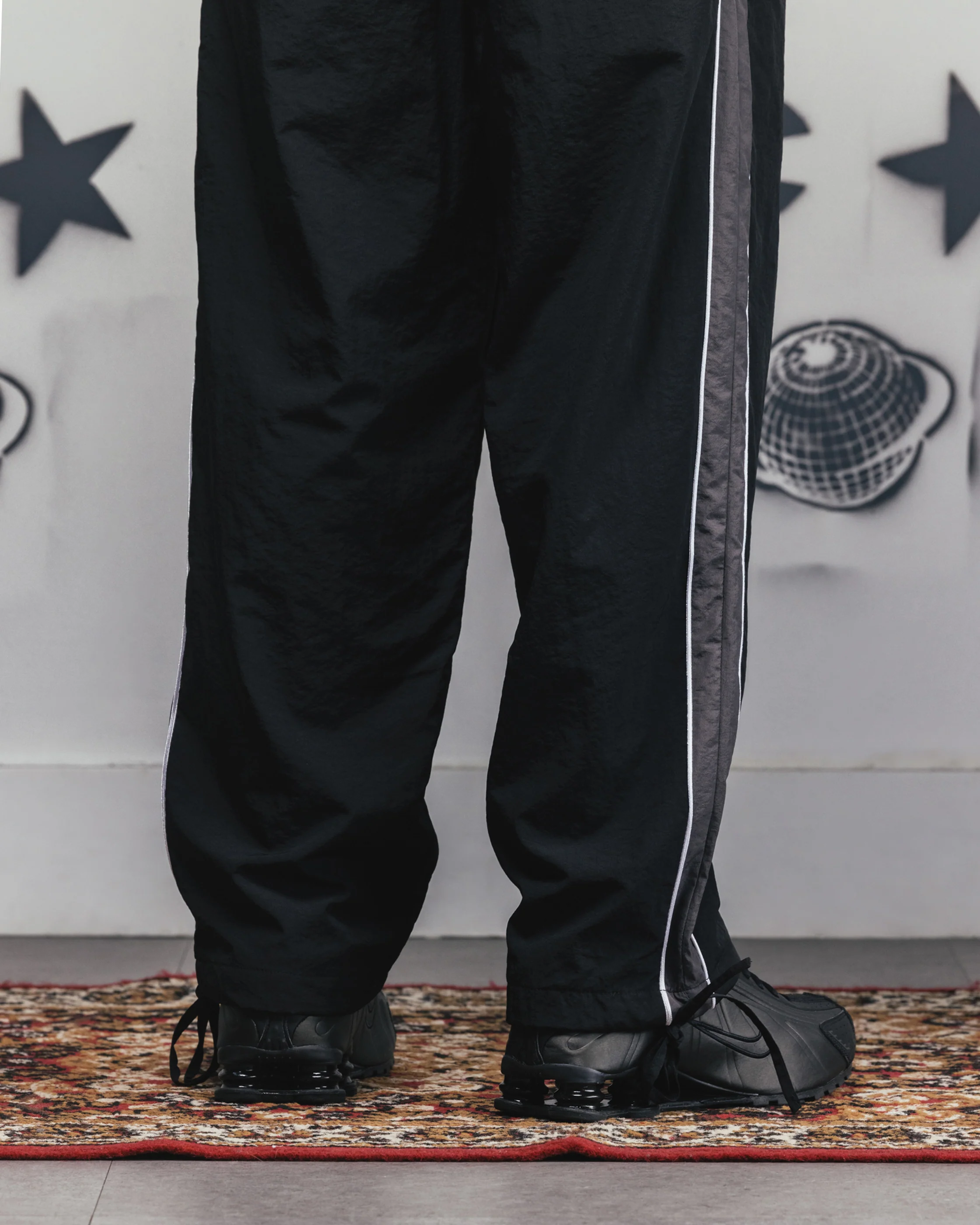 Carre Rally Panelled Nylon Joggers Black - Image 4