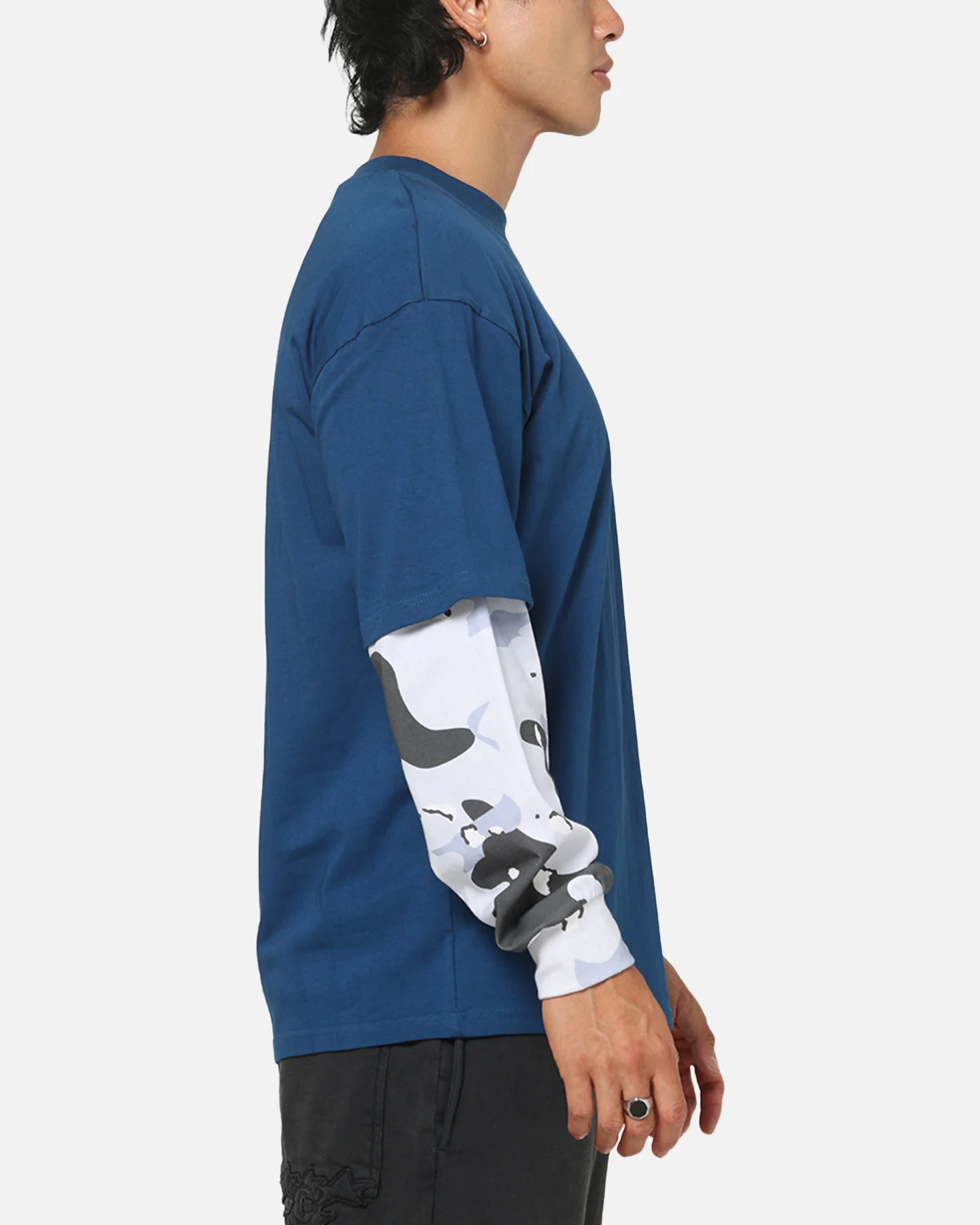 Carre Static Layered Long Sleeve T-Shirt Blue - Image 4
