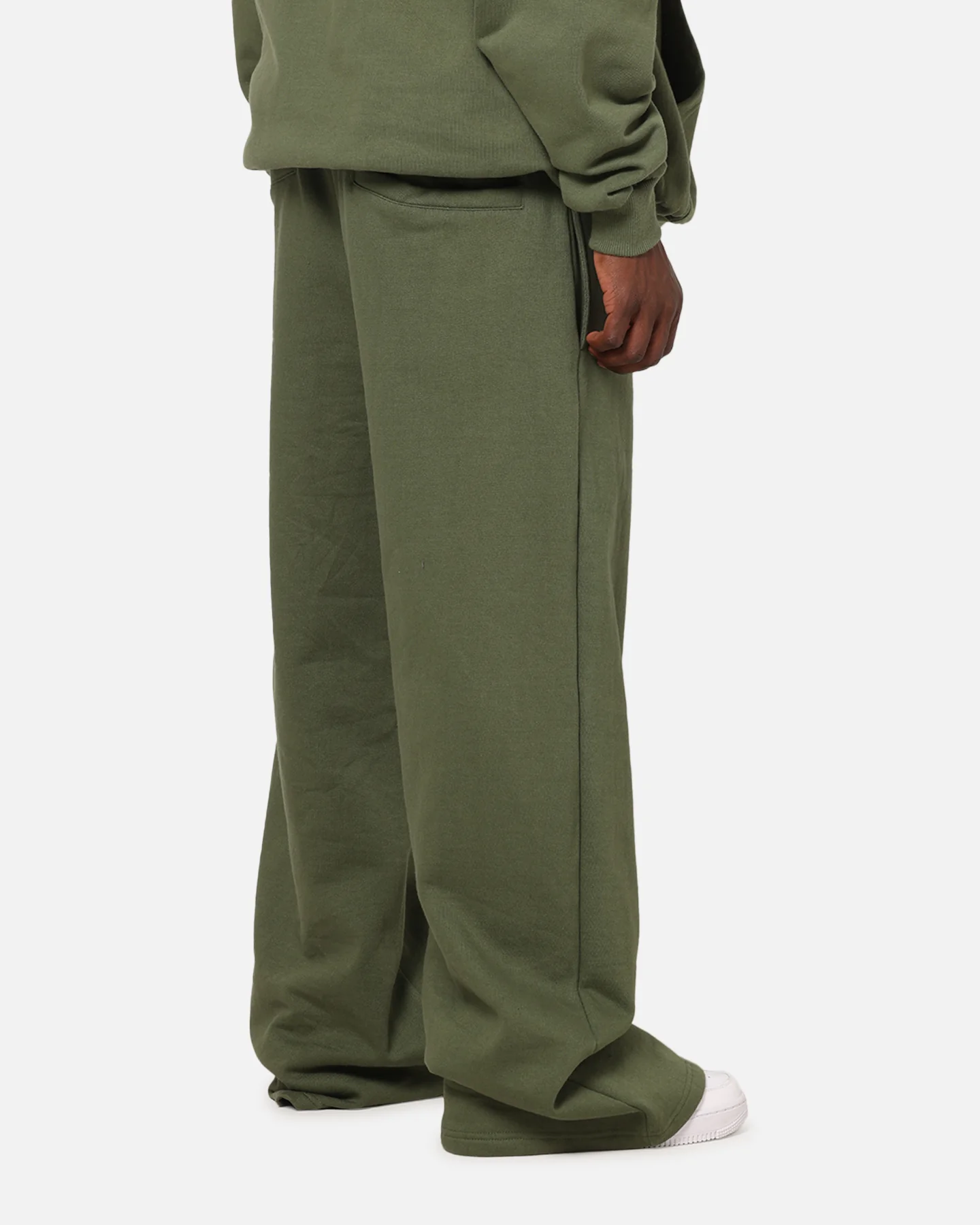 Carre Terrace Trackpants Olive - Image 5