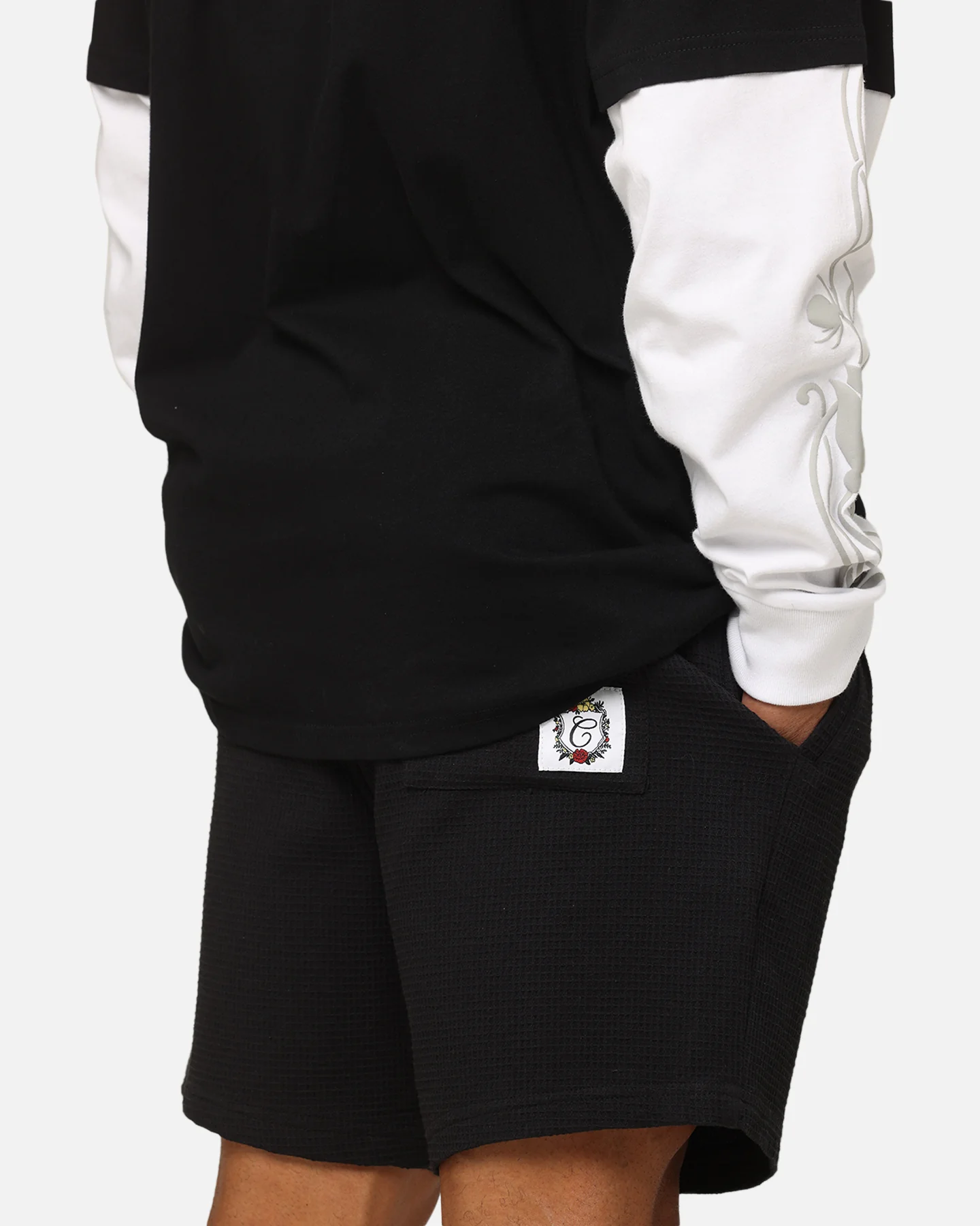 Carre Waffle Shorts Black - Image 3