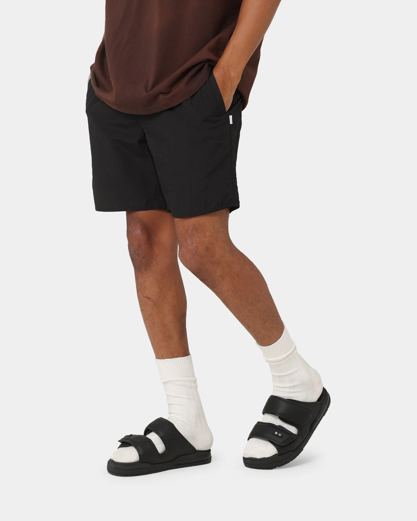 Carre Water Short Black - Image 7
