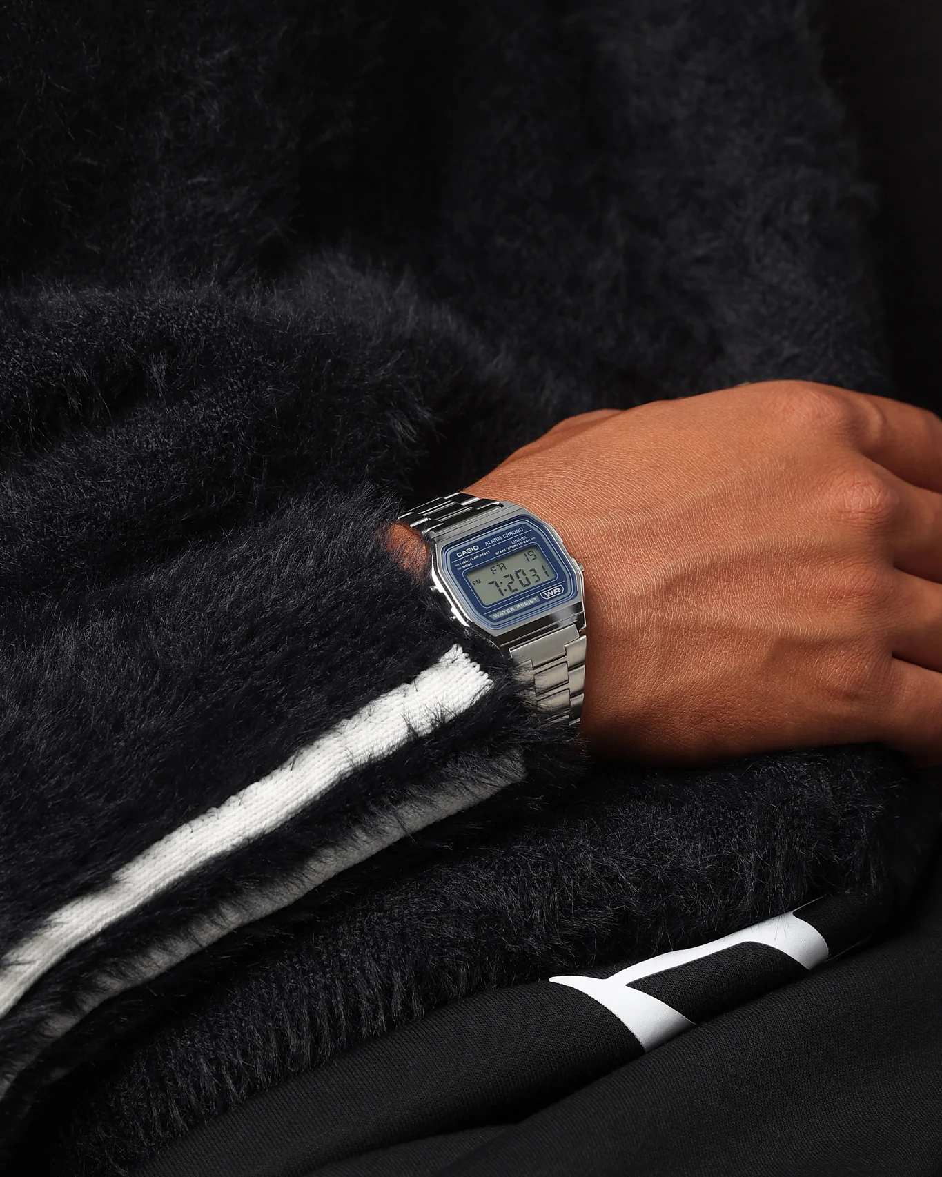 Casio A158WEA-2D Watch Silver/Black - Image 2
