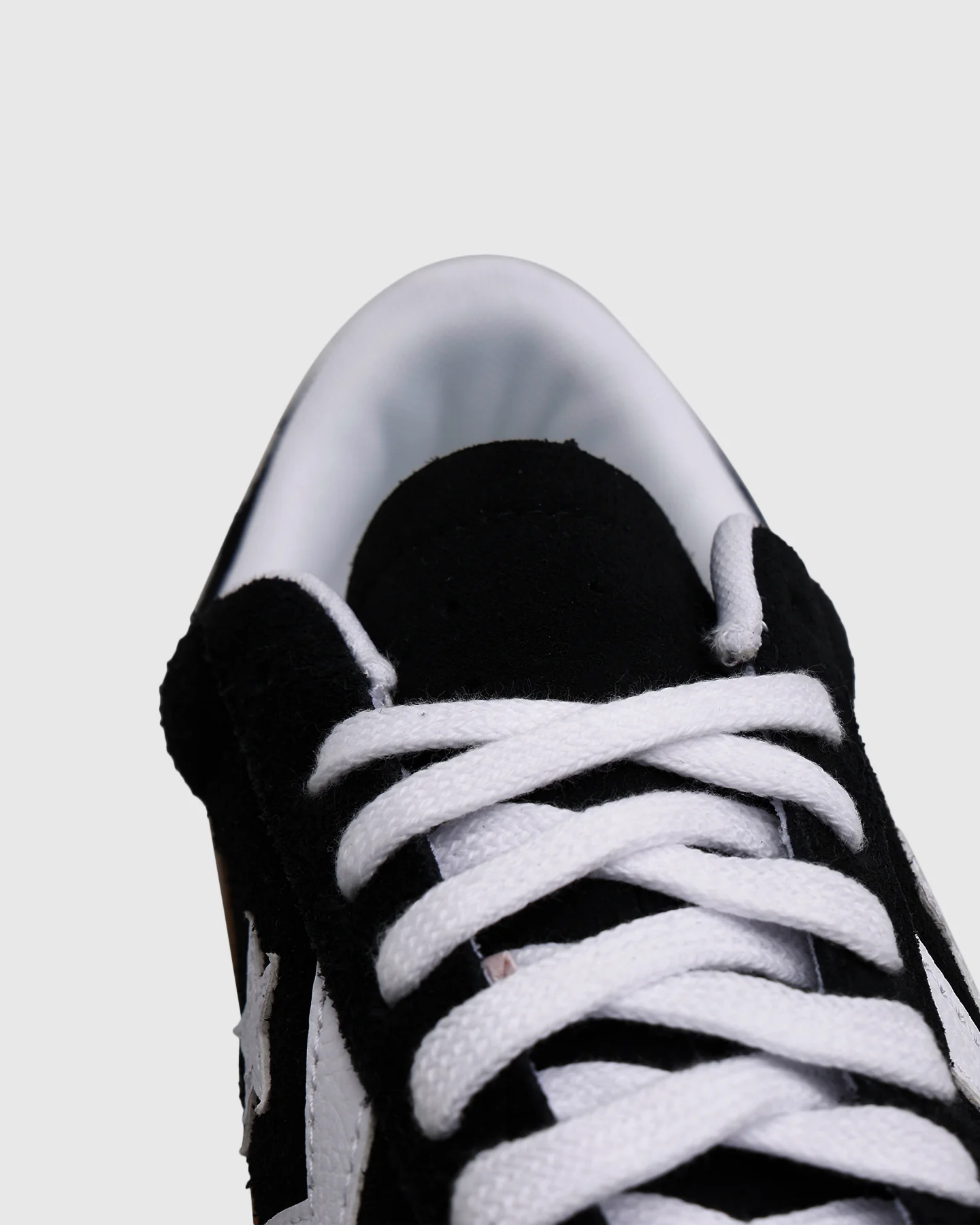 Converse Classic Trainer Black/White - Image 6